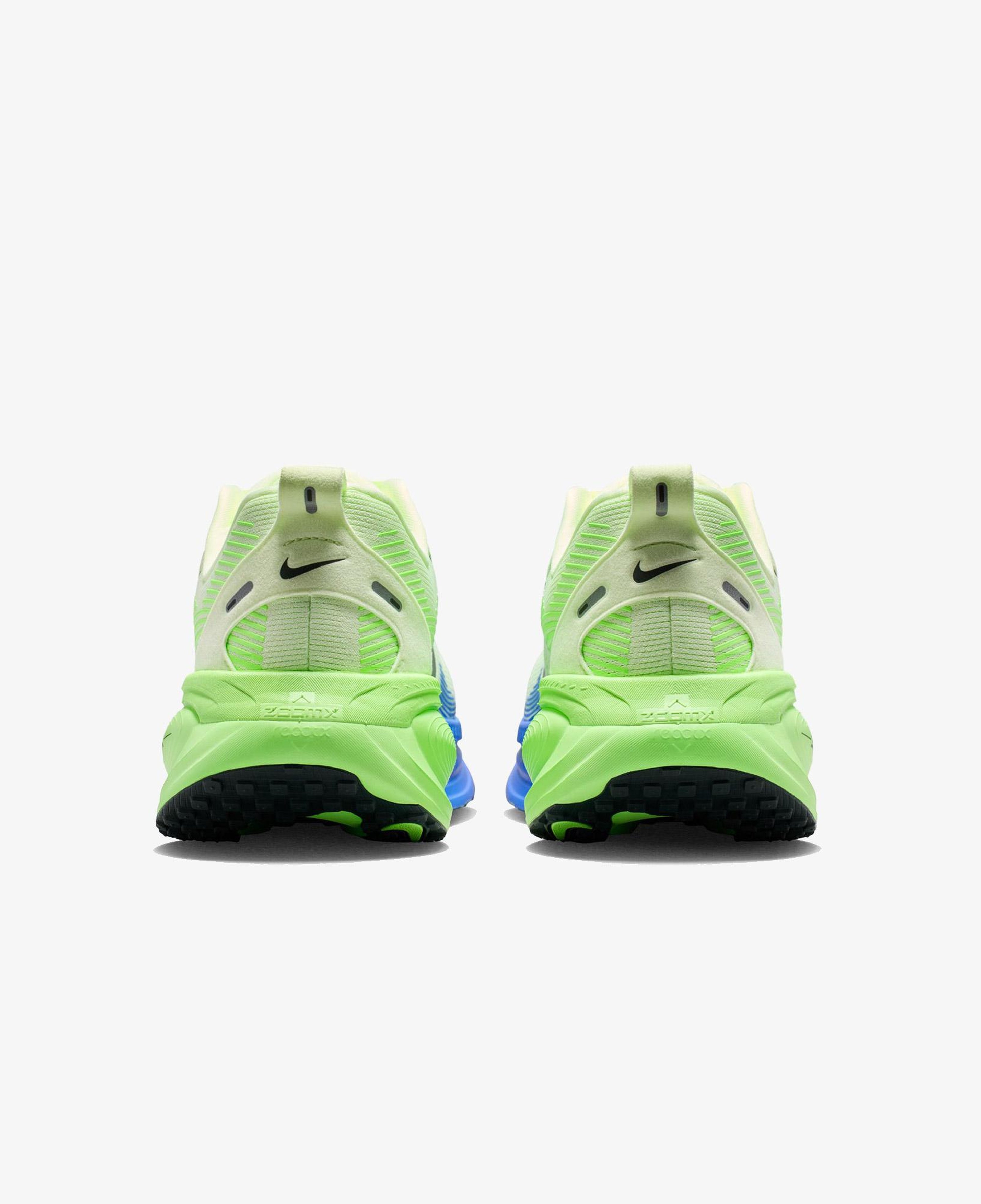 Nike Vomero 18 Erkek Yeşil Koşu Ayakkabısı