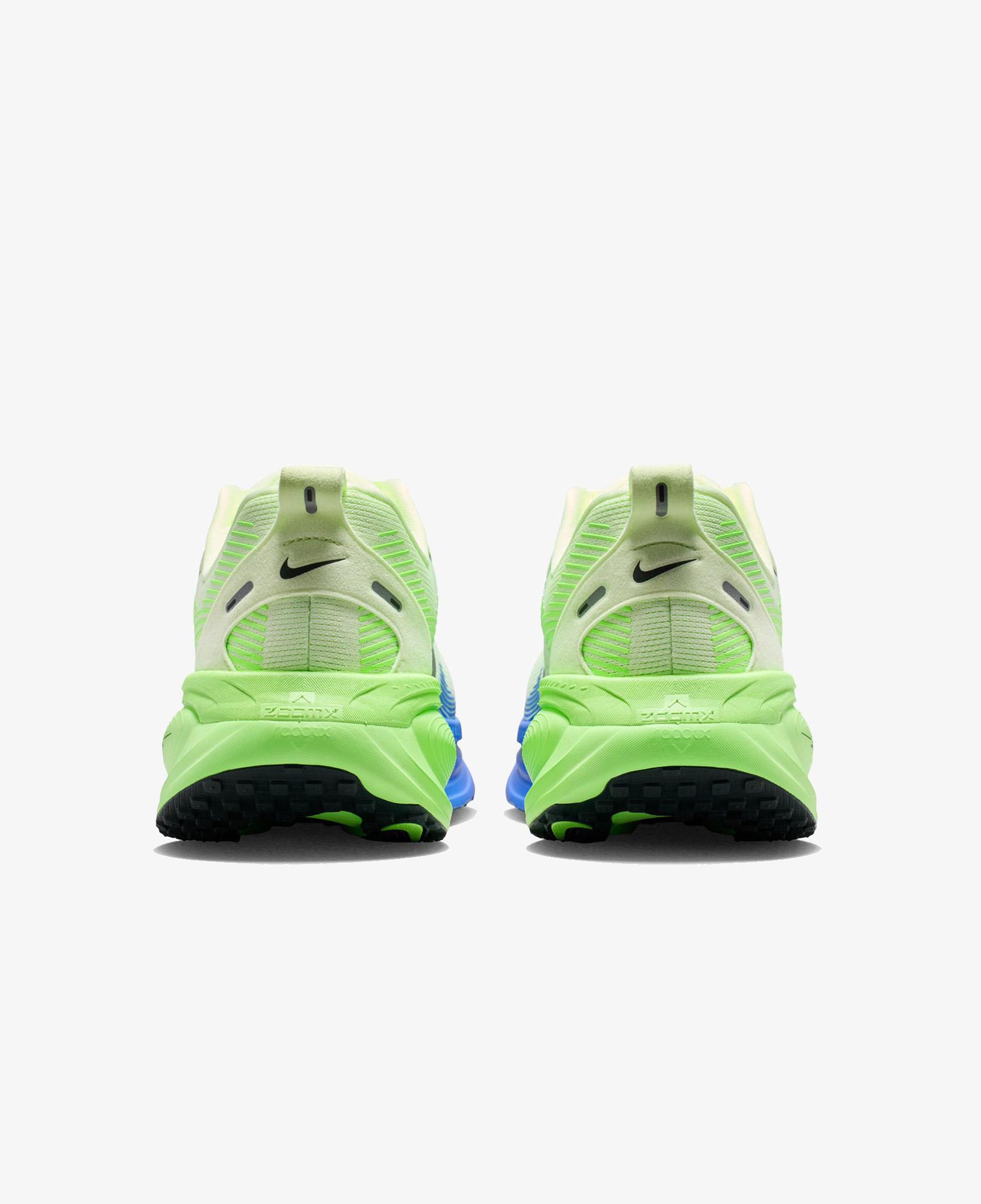 Nike Vomero 18 Erkek Yeşil Koşu Ayakkabısı