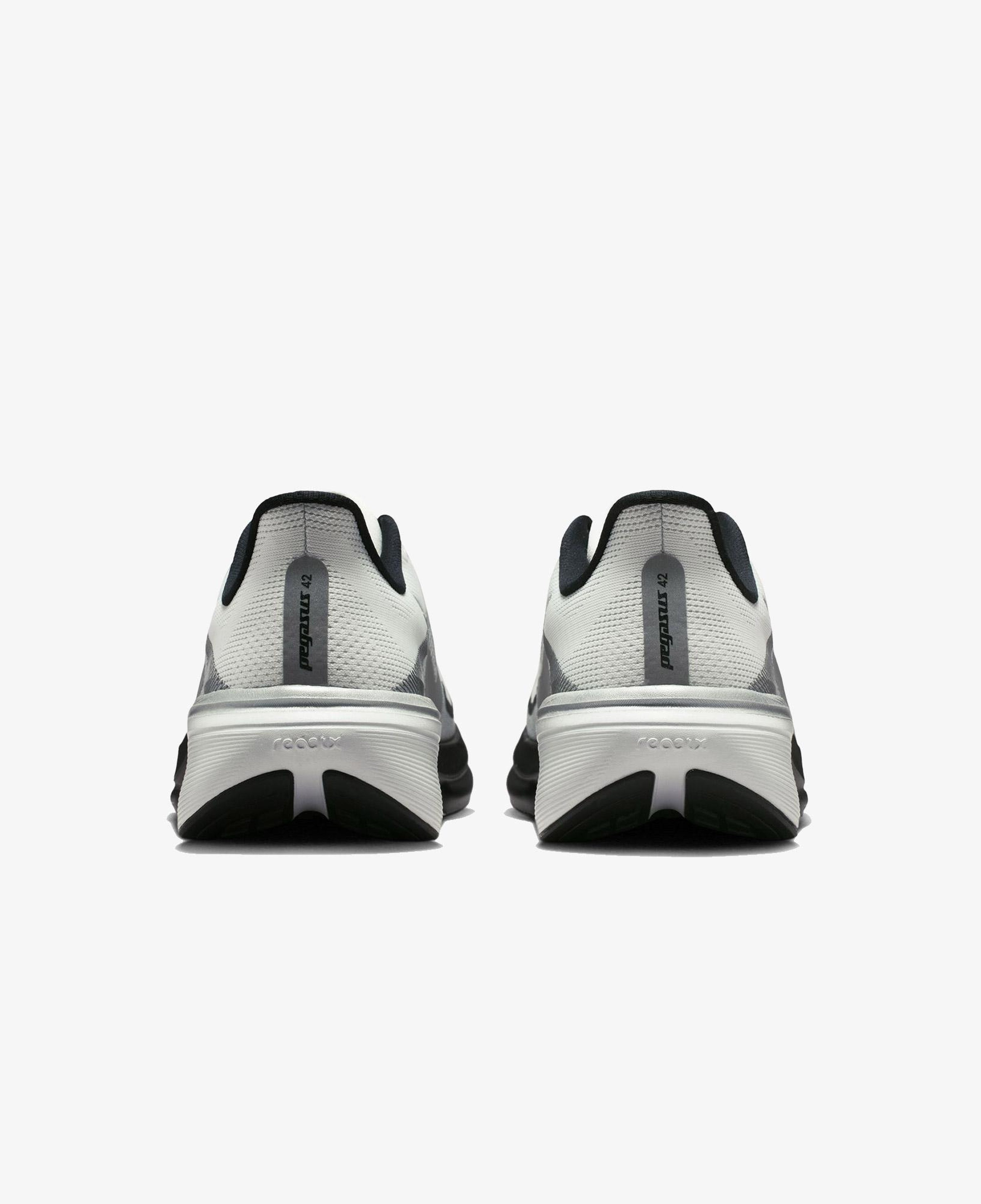 Nike Air Zoom Pegasus 42 Erkek Gri Spor Ayakkabı