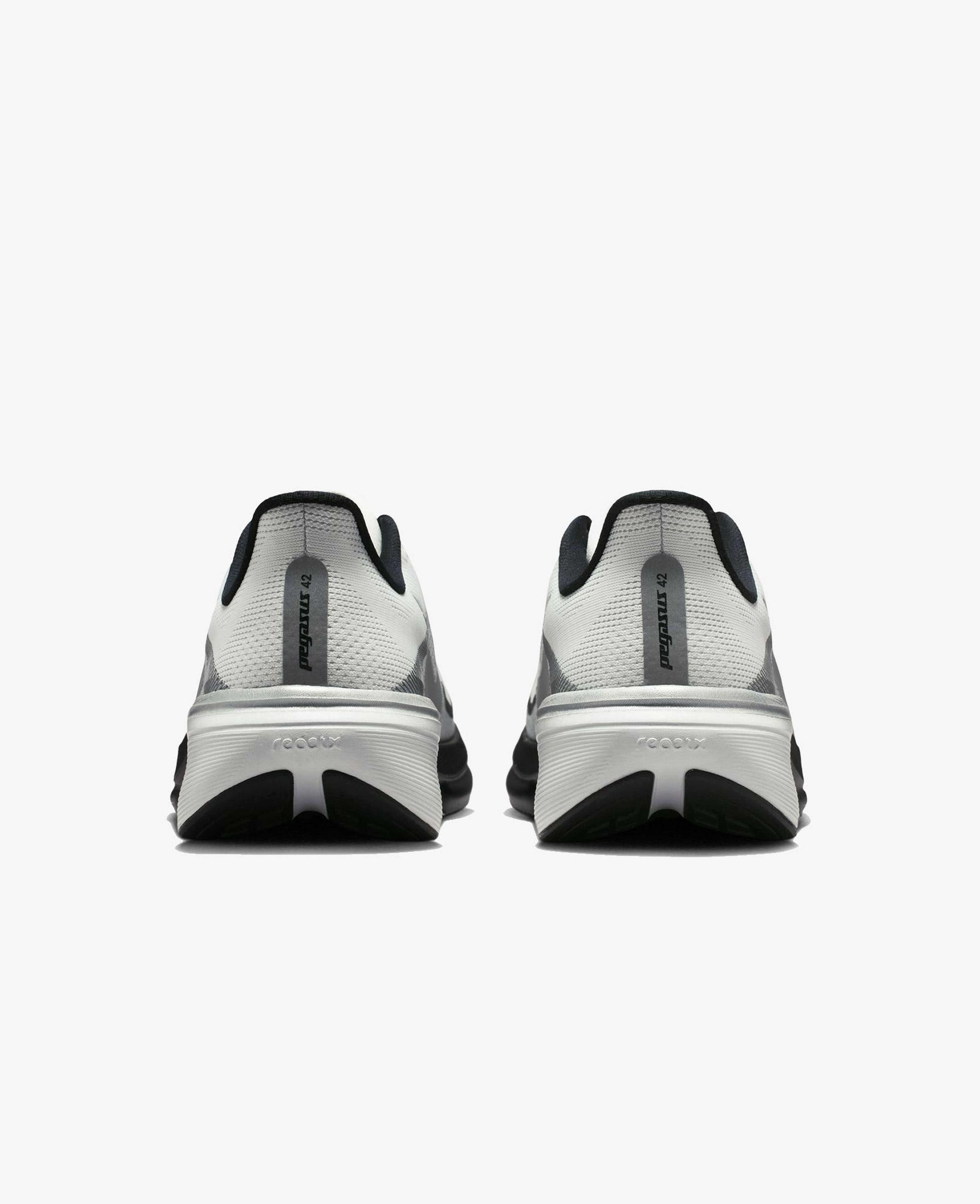 Nike Air Zoom Pegasus 42 Erkek Gri Spor Ayakkabı