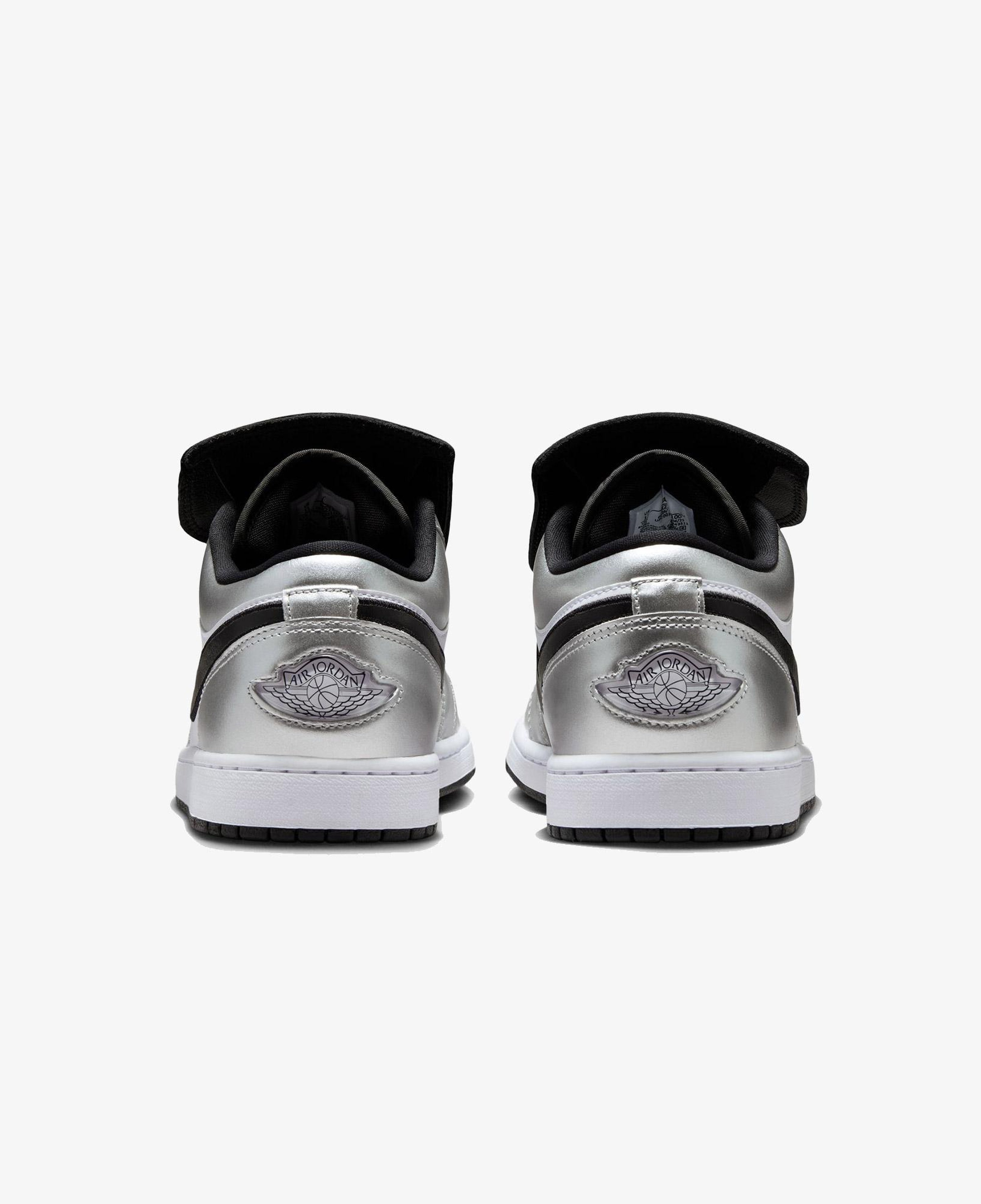 Jordan Air 1 Low SE Erkek Gri Spor Ayakkabı