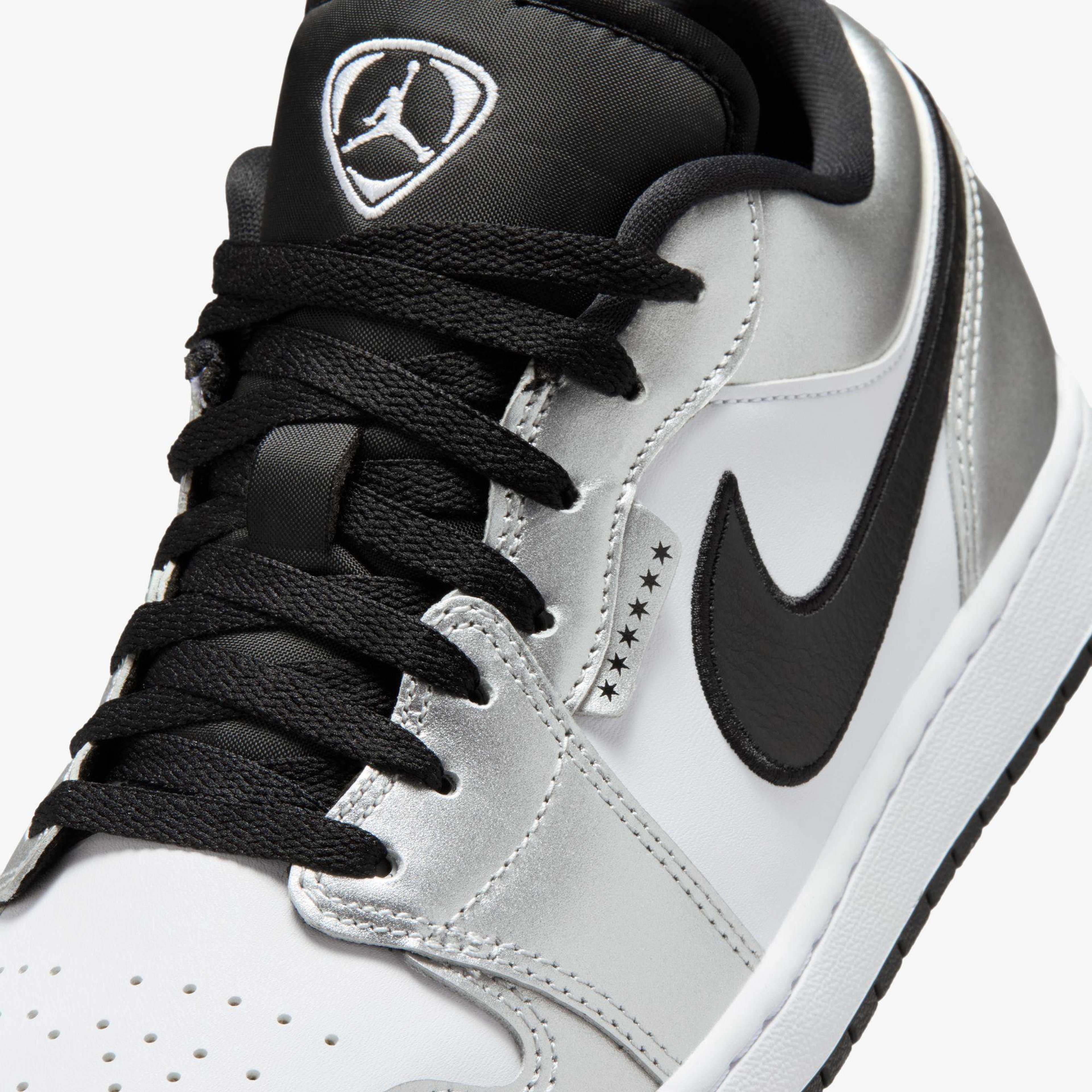 Jordan Air 1 Low SE Erkek Gri Spor Ayakkabı