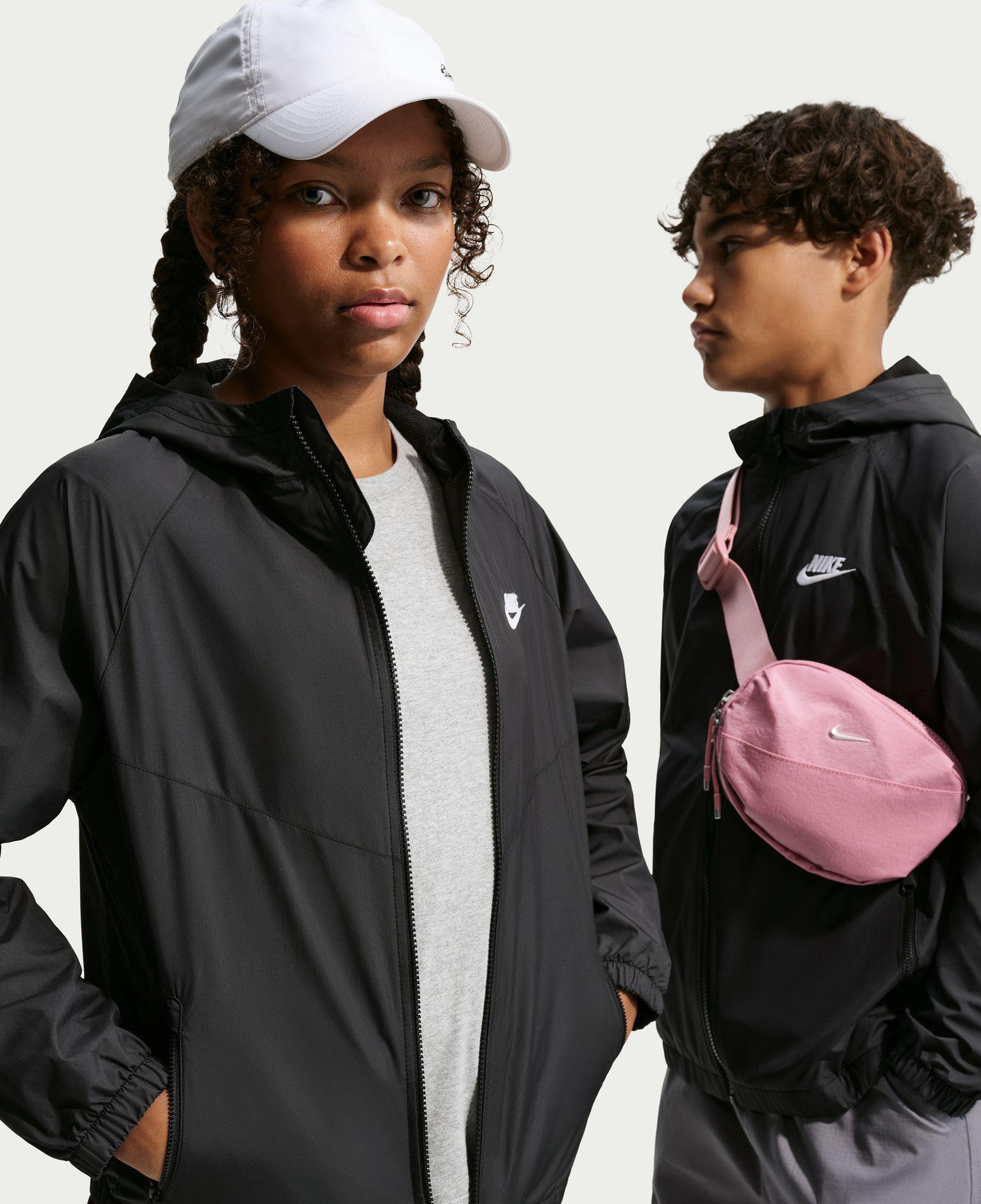 Nike Sportswear Repel Windrunner Çocuk Siyah Ceket