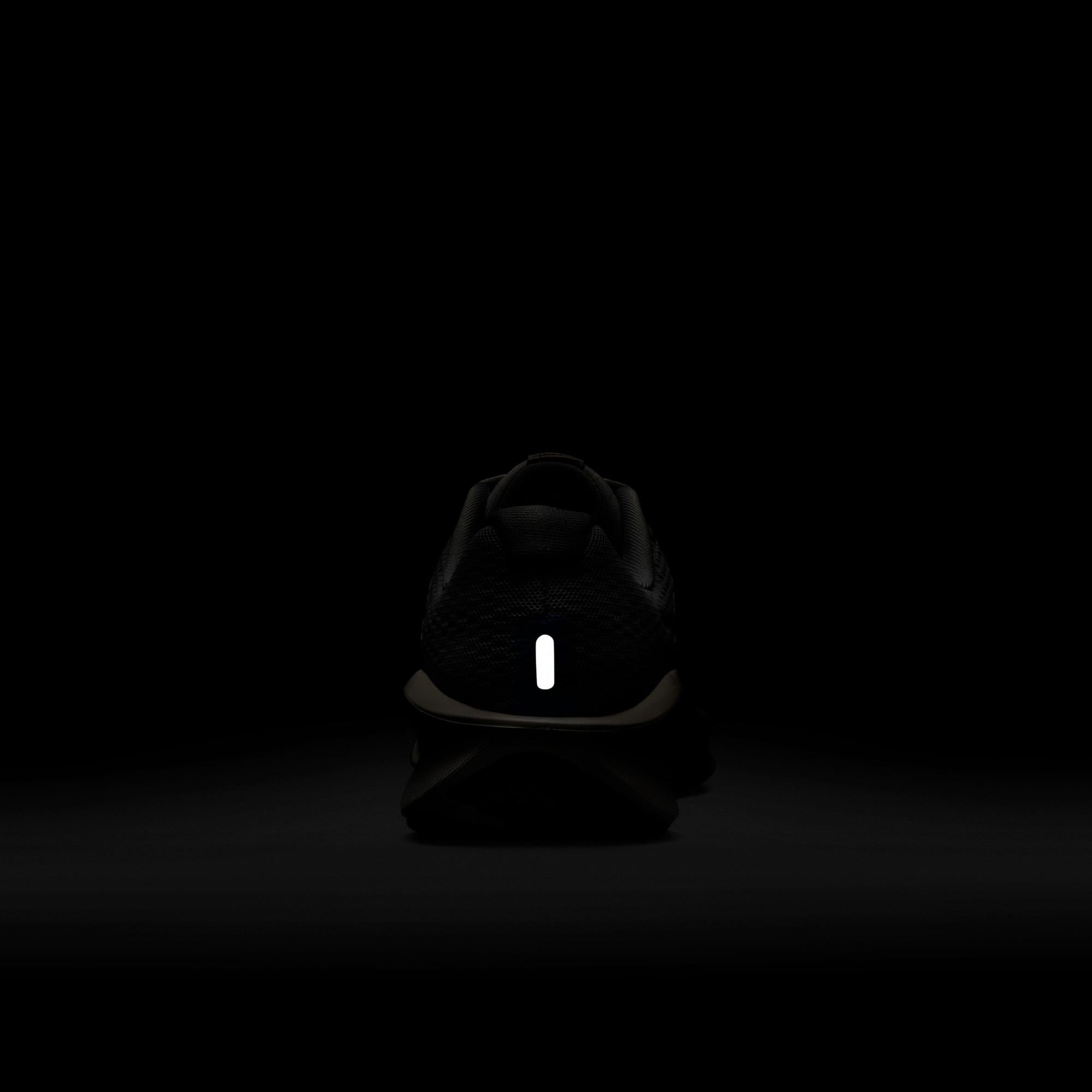 Nike Downshifter 13 Kadın Gri Koşu Ayakkabısı
