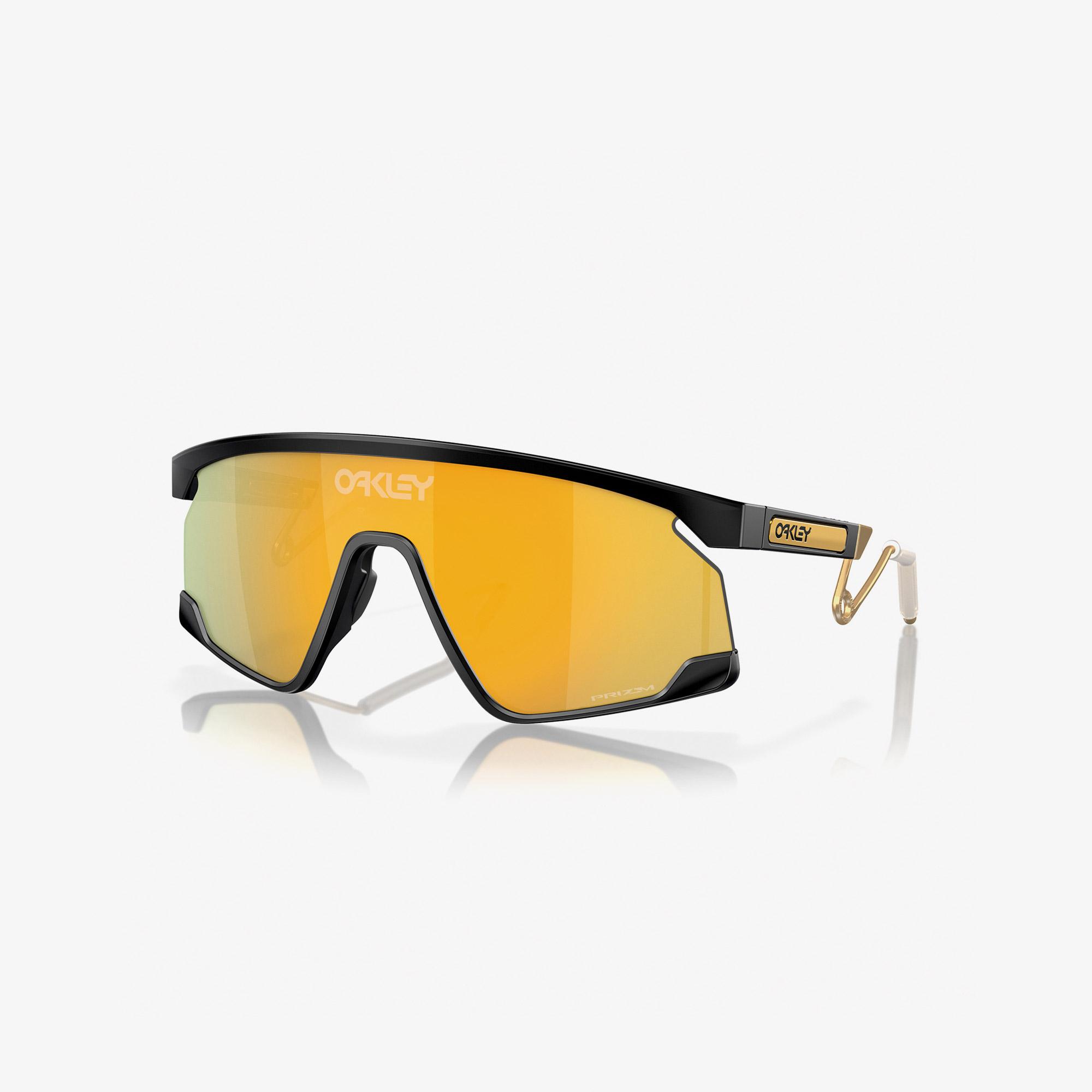 OAKLEY 0OO9237 Injected Erkek Siyah Güneş Gözlüğü