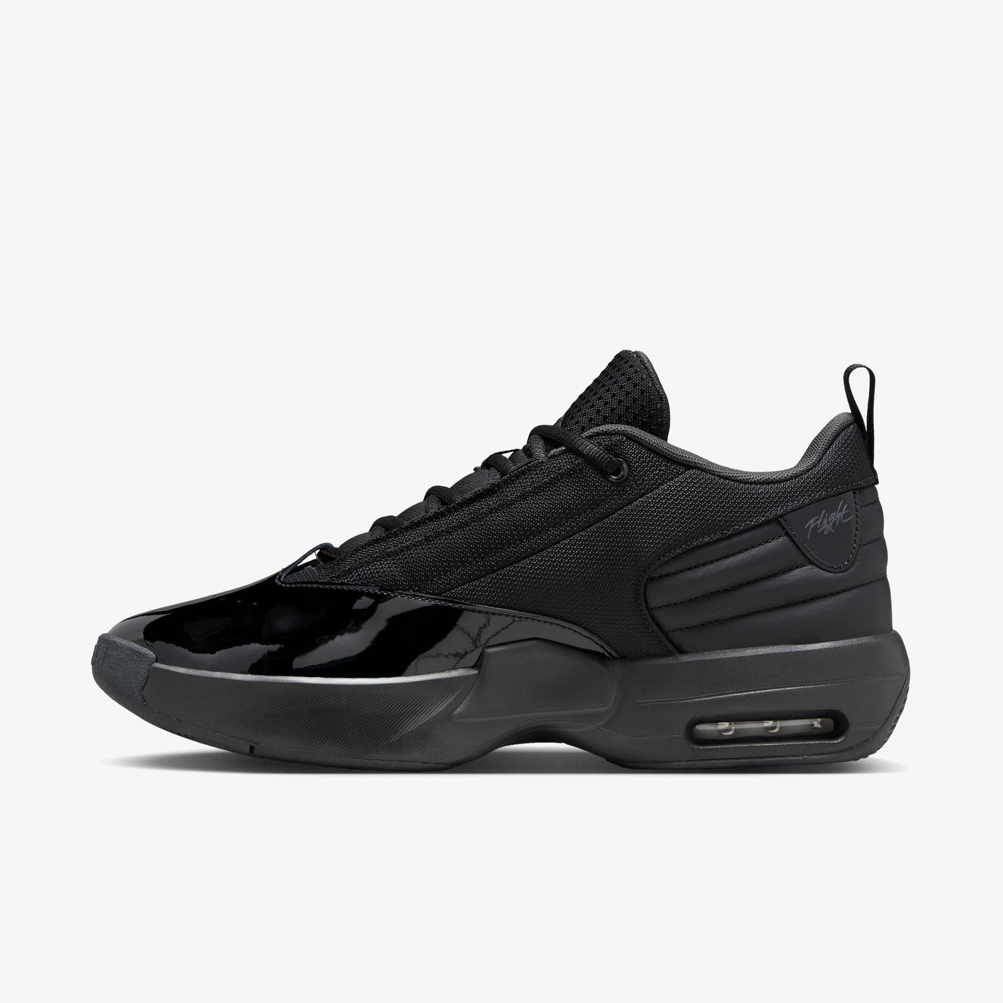 Jordan Max Aura 6 Erkek Siyah Spor Ayakkabı