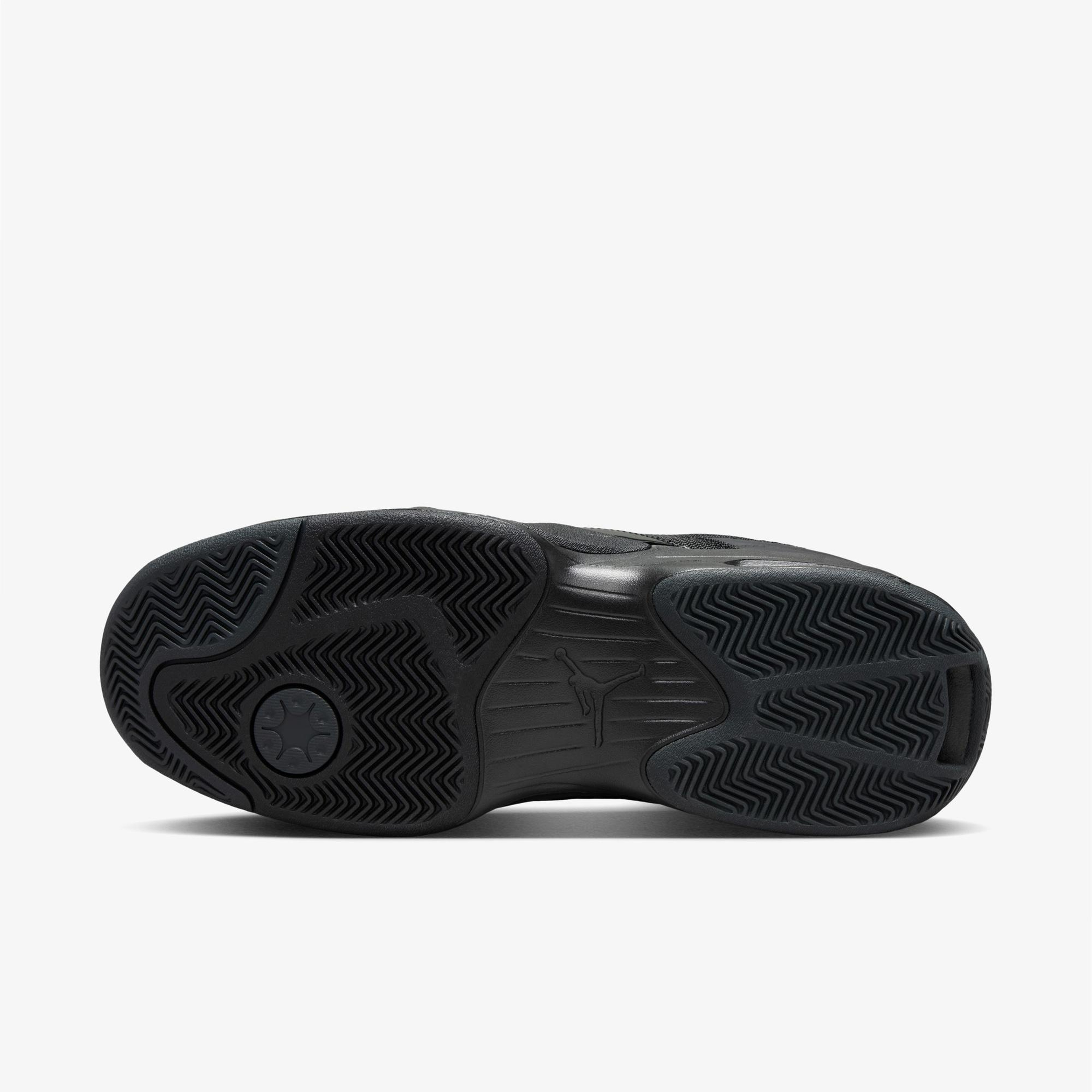 Jordan Max Aura 6 Erkek Siyah Spor Ayakkabı