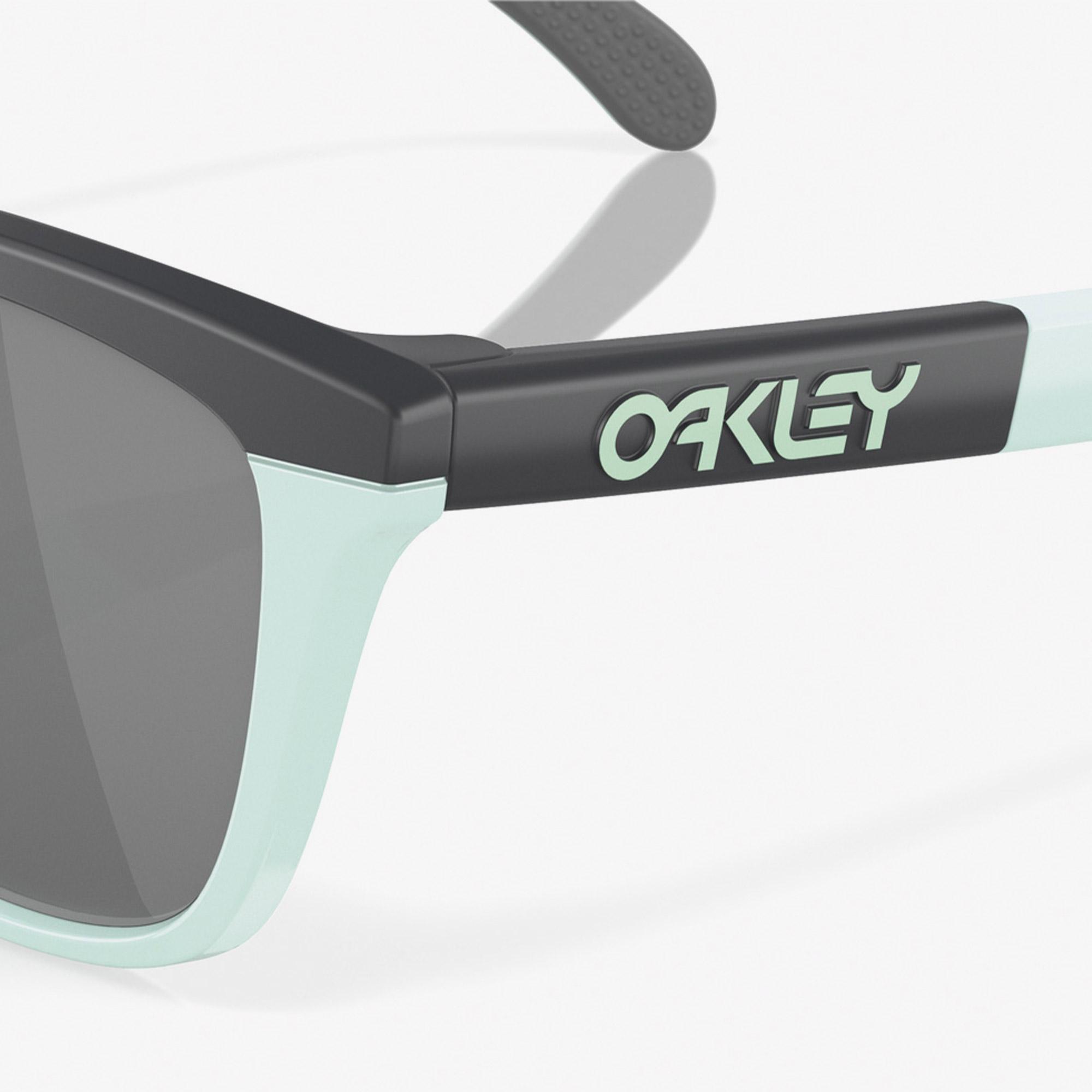 OAKLEY 0OO9284 Injected Erkek Mavi Güneş Gözlüğü
