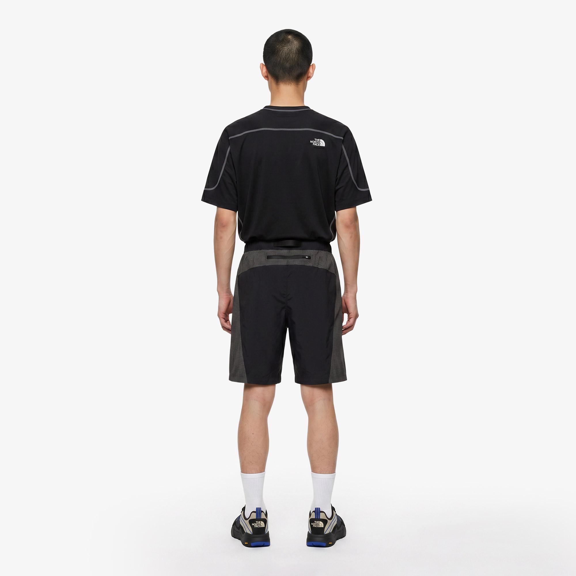 The North Face Nse Belted Erkek Siyah Şort