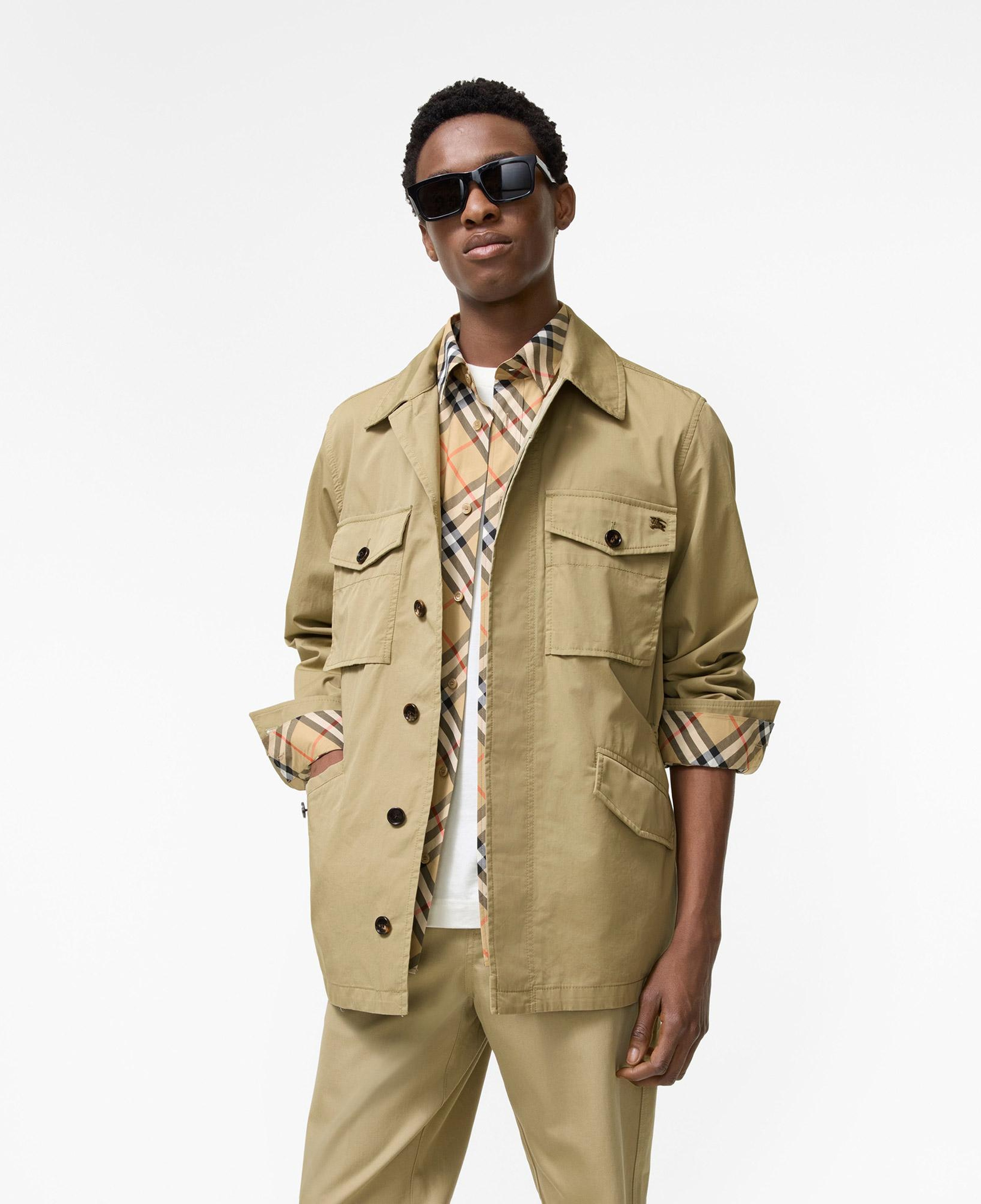Burberry Erkek Bej Mont