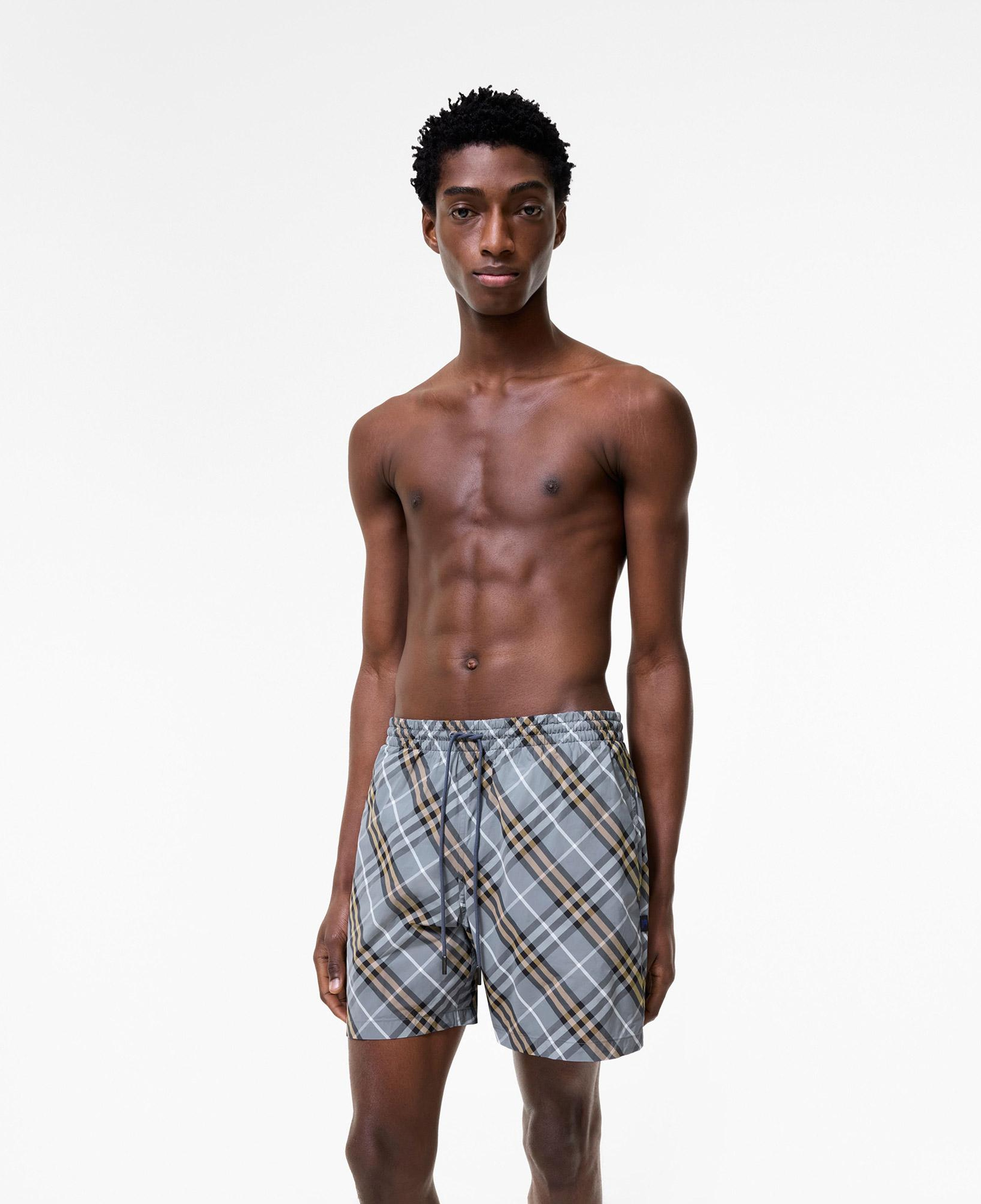 Burberry Erkek Mavi Deniz Şortu