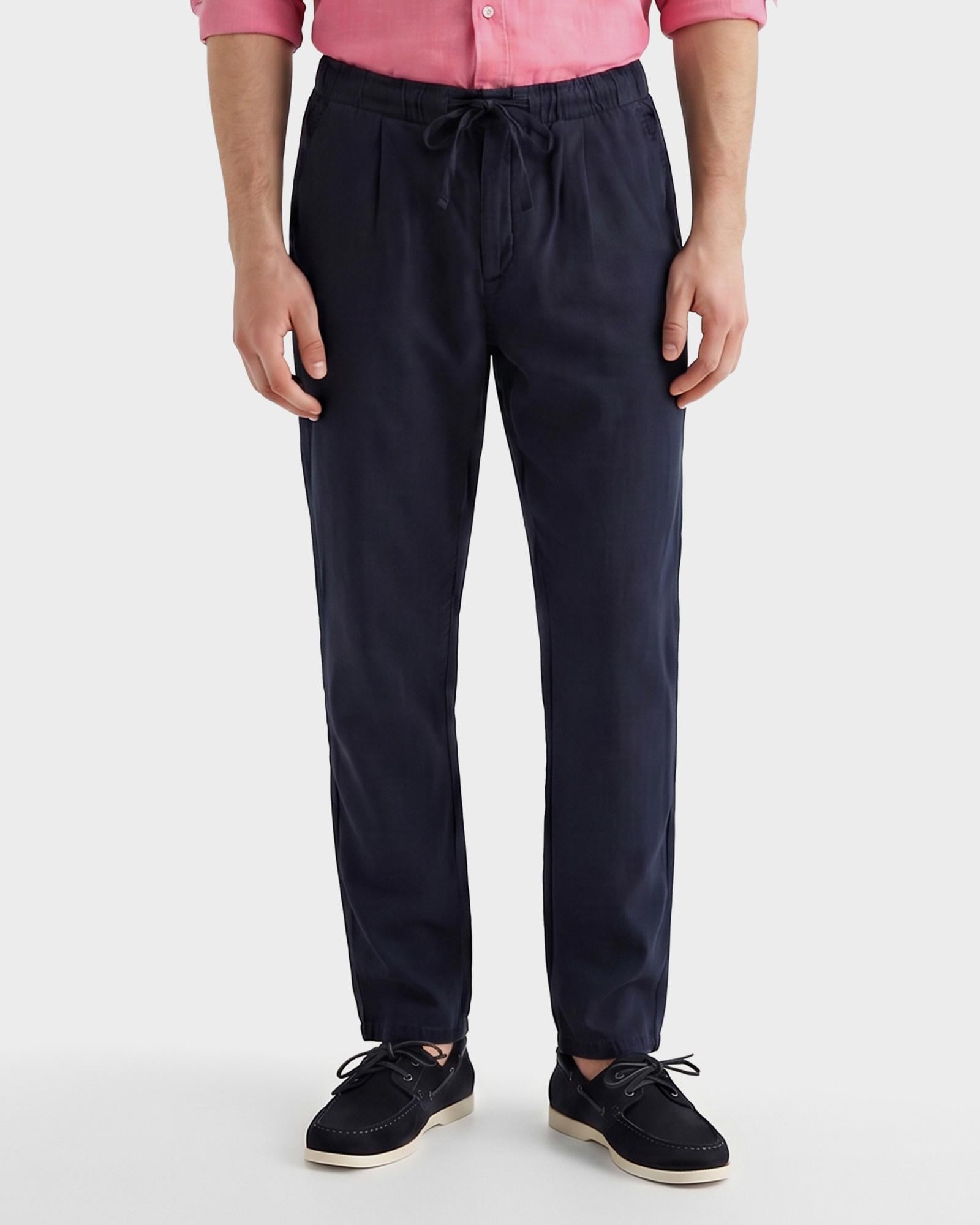 GANT Erkek Lacivert Regular Fit Jogger Pantolon