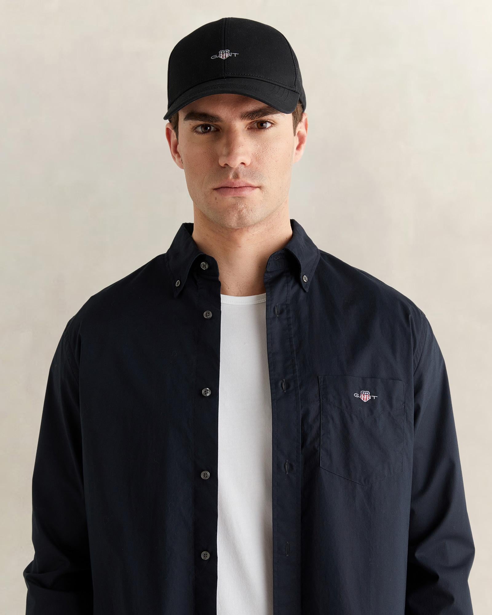 GANT Erkek Siyah Regular Fit Logolu Gömlek