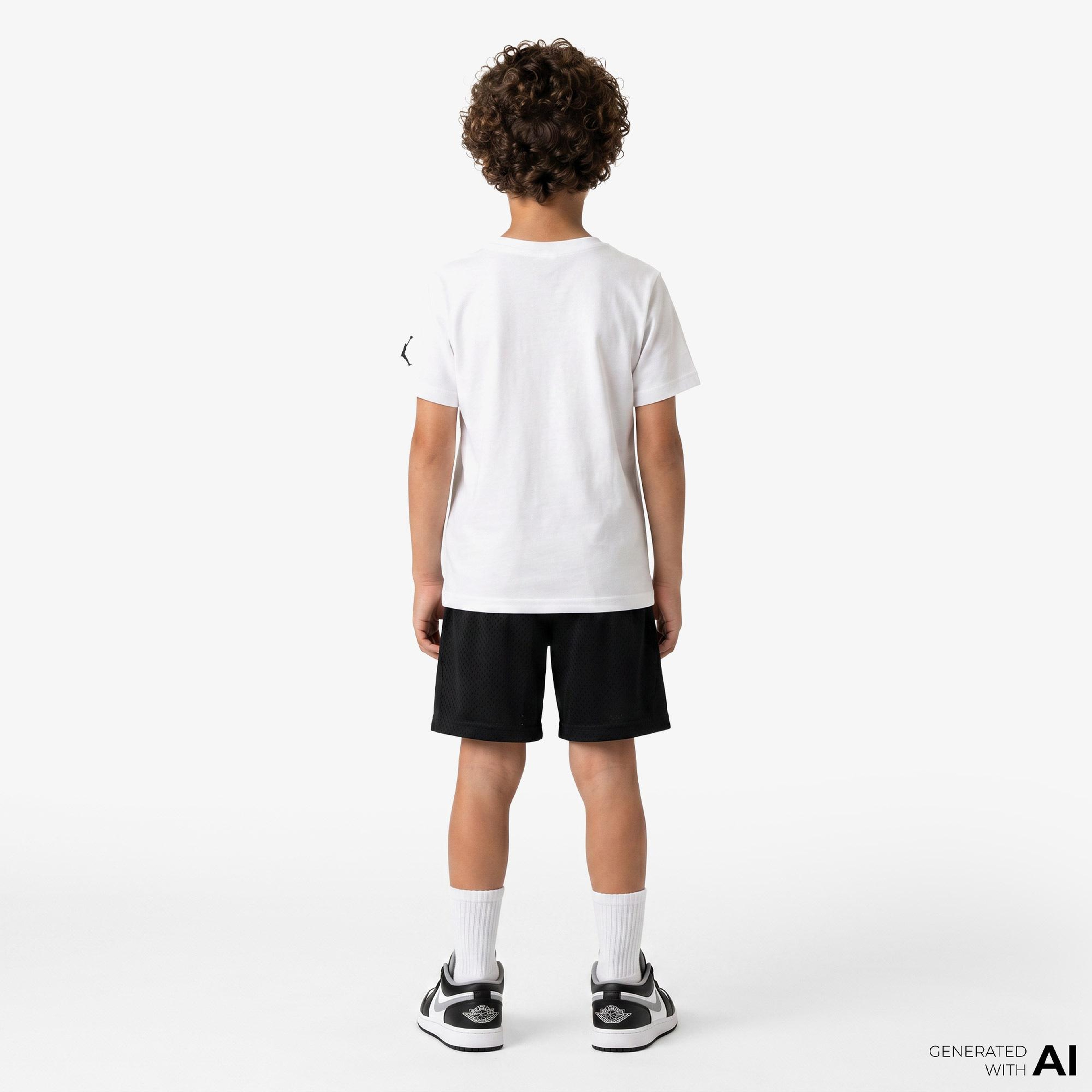 Jordan Super Splash Paint Spill Jumpman Erkek Çocuk Beyaz T-Shirt