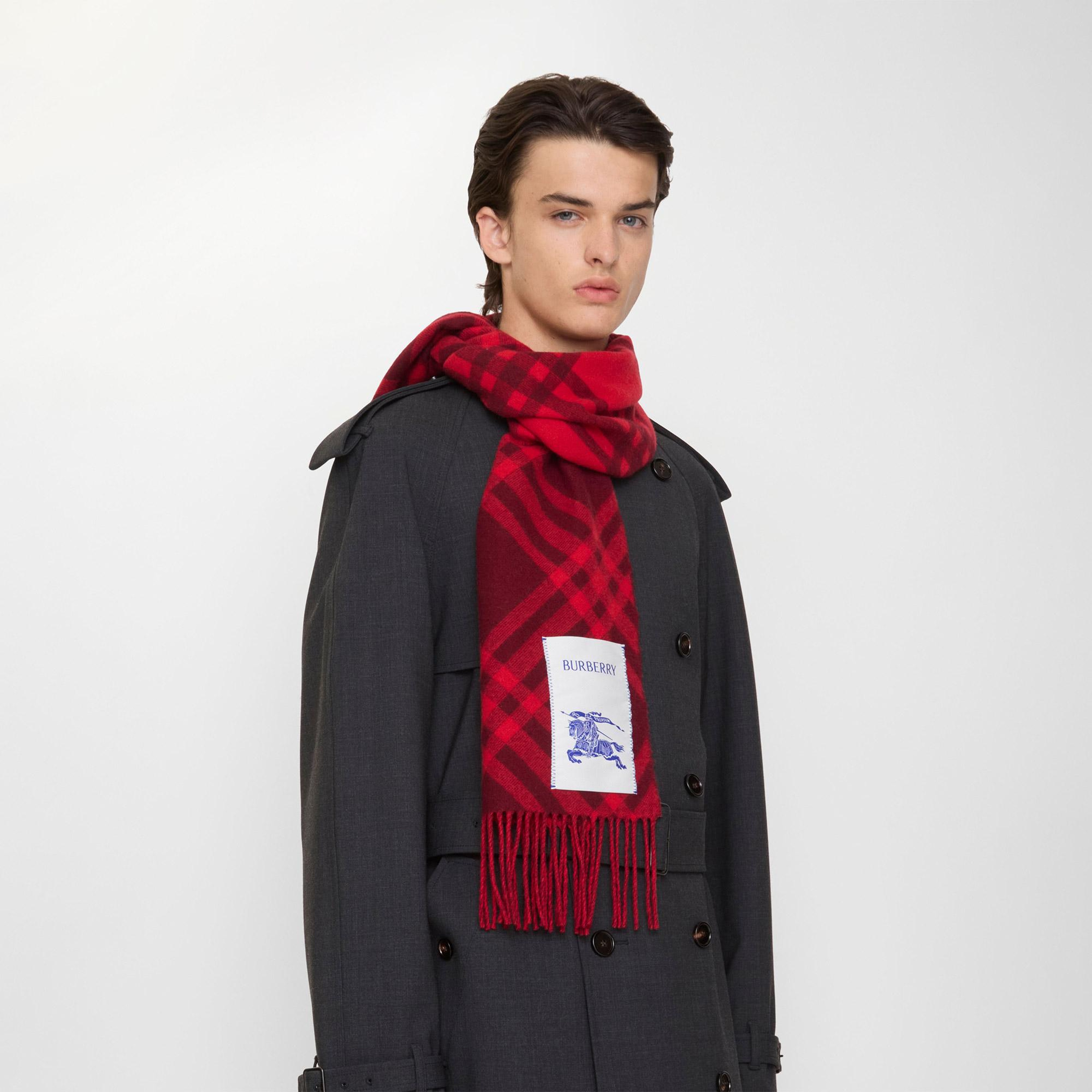 Burberry 168X30 Tbar Bias Check Kadın Kırmızı Atkı
