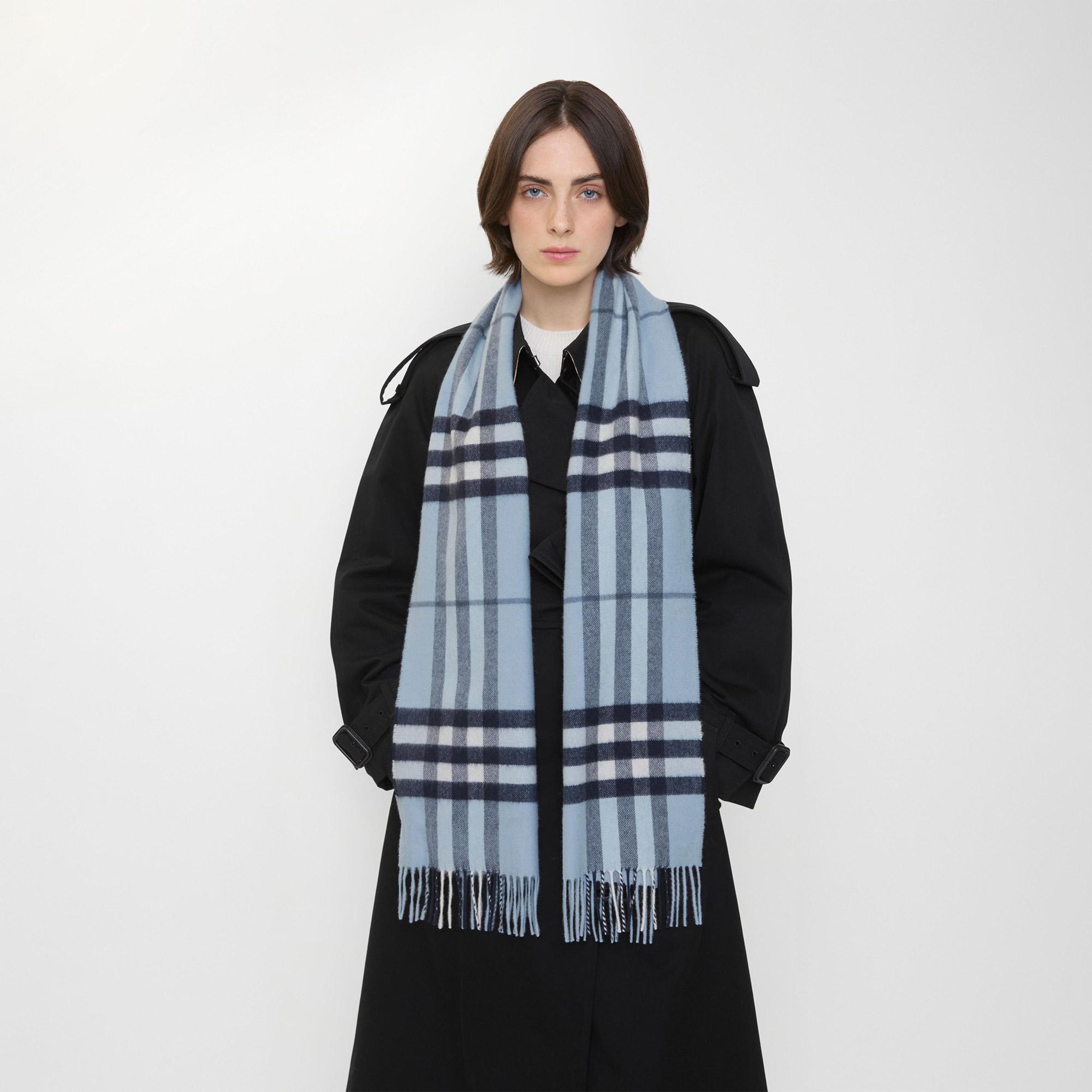 Burberry Giant Check Kadın Mavi Atkı
