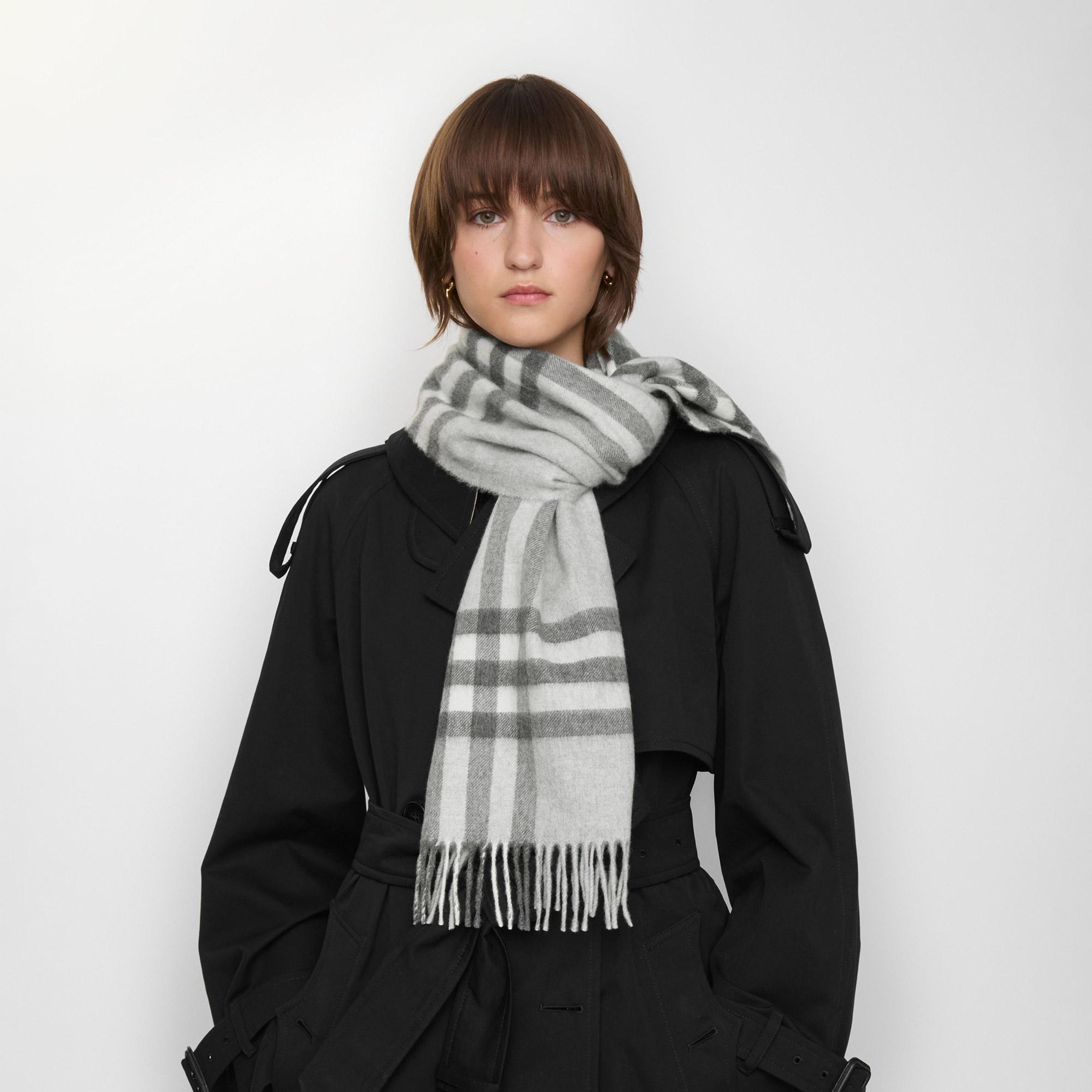 Burberry Check Cashmere Kadın Gri Atkı