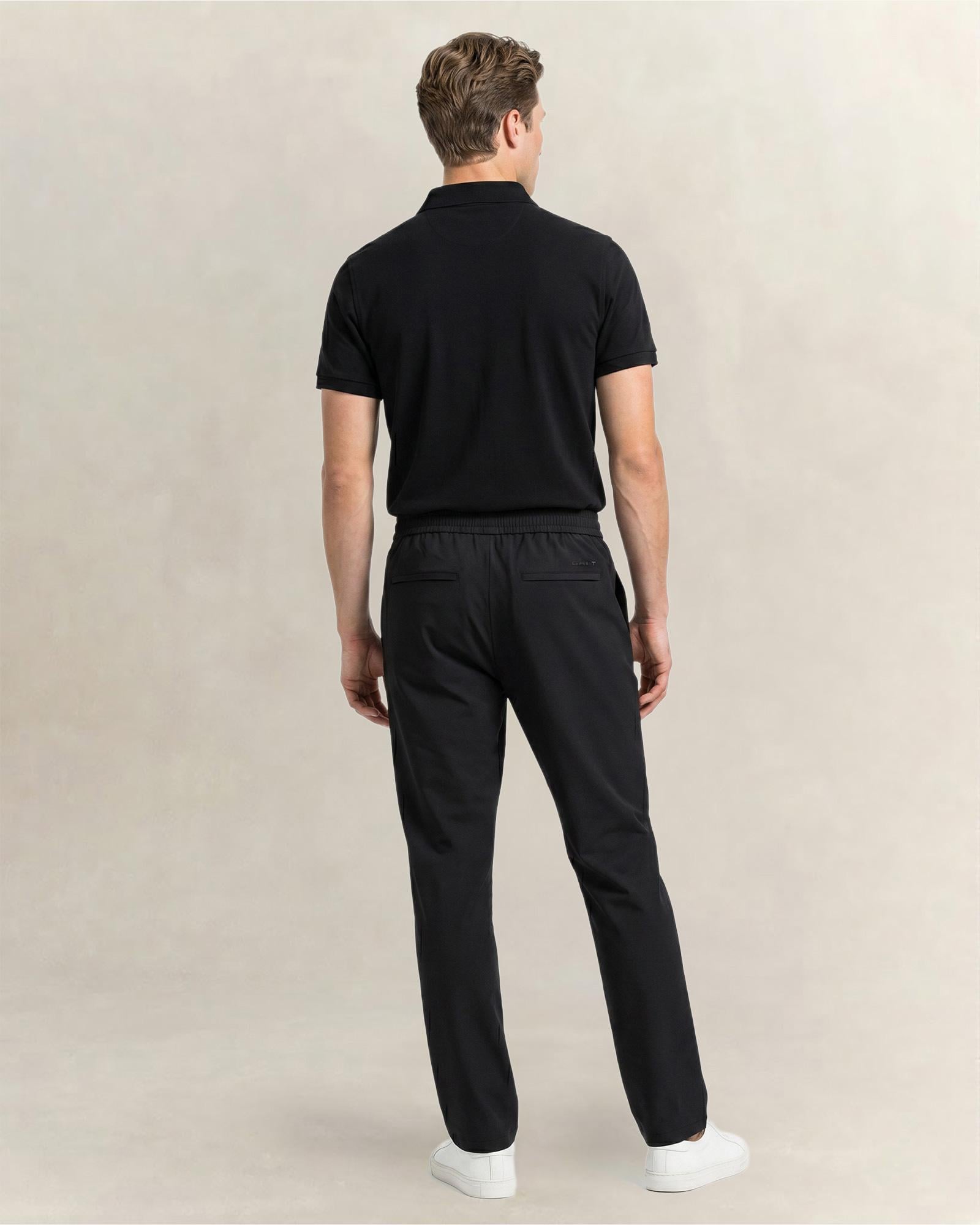 GANT Erkek Siyah Regular Fit Smart Jogger Pantolon