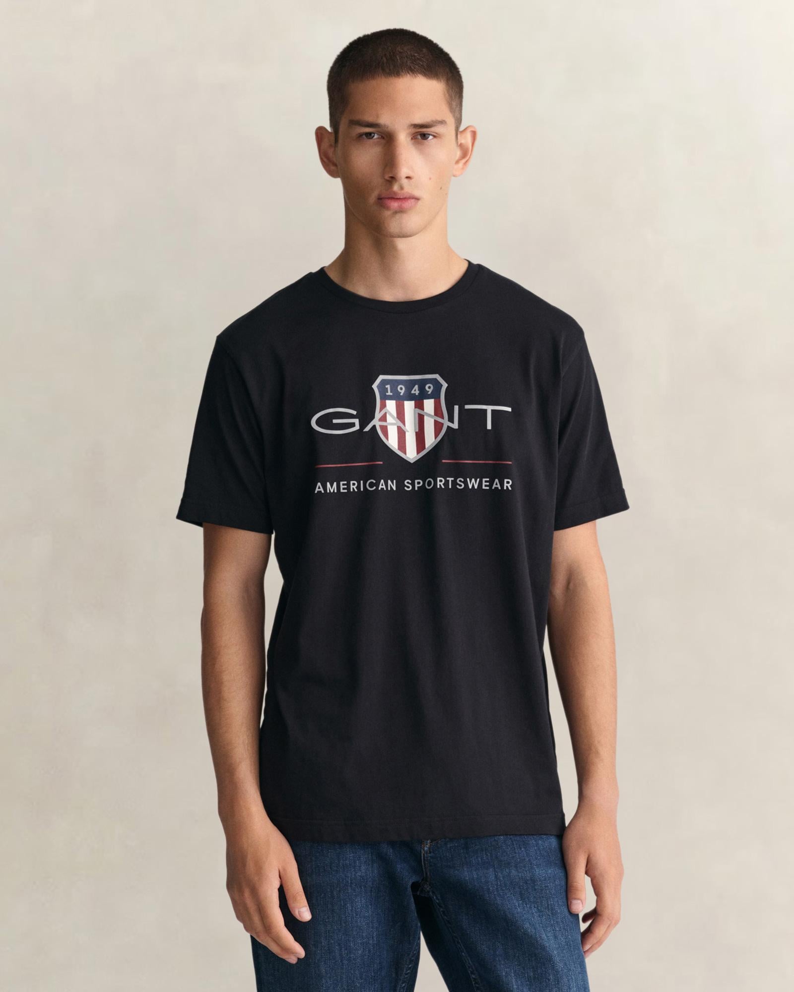 GANT Erkek Siyah Regular Fit Bisiklet Yaka Logolu T-Shirt