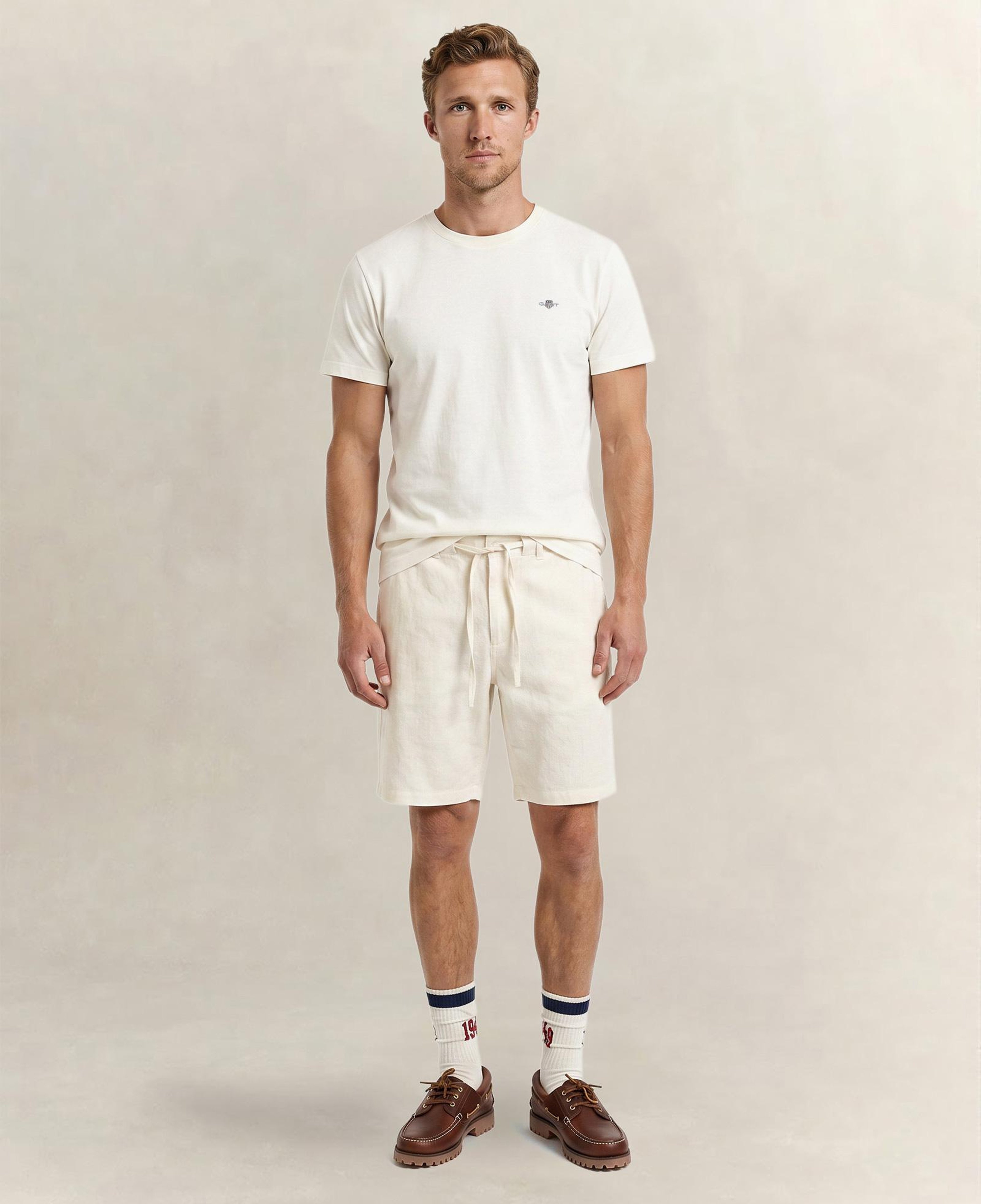 GANT Erkek Beyaz Bisiklet Yaka Regular Fit Logolu T-Shirt