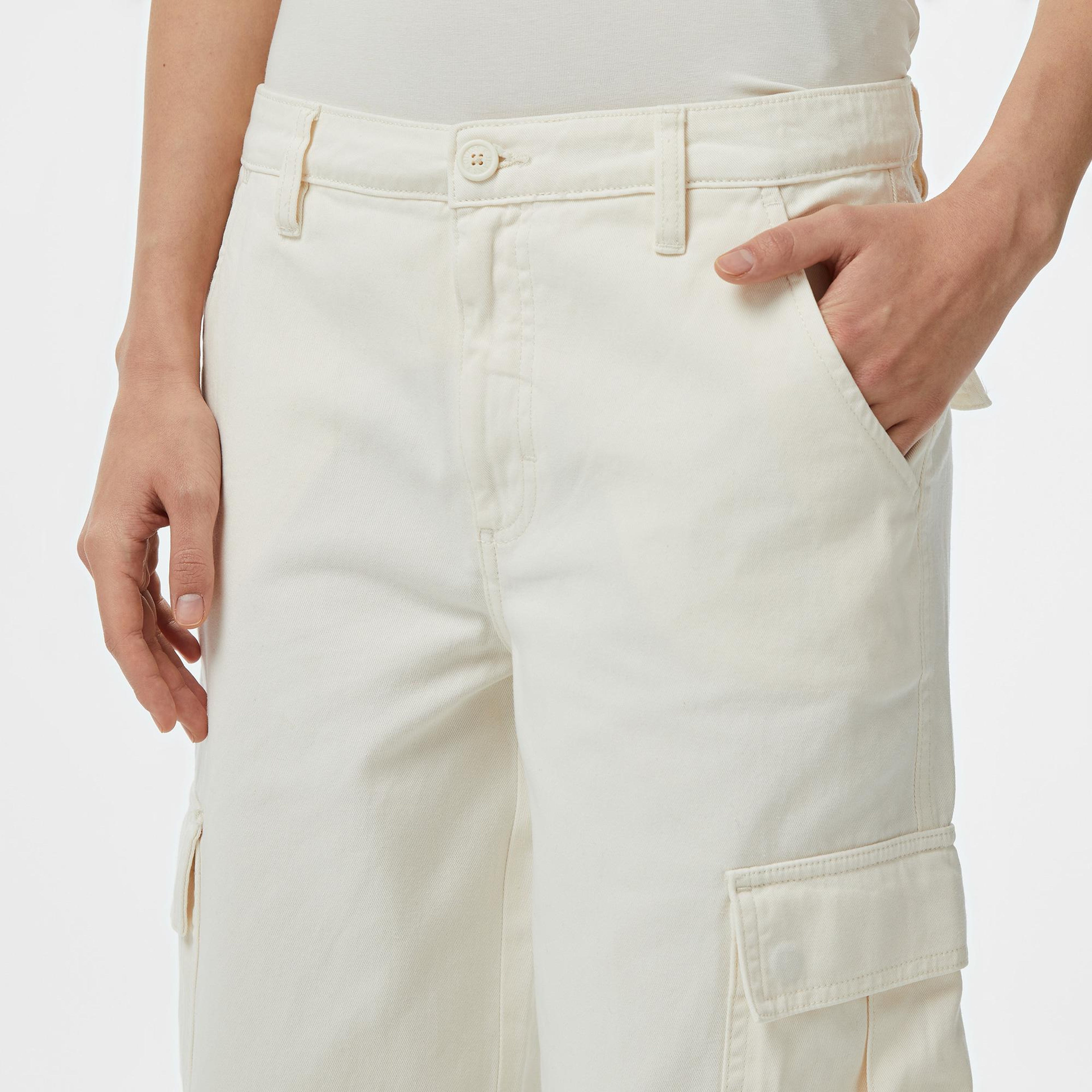 Guess Kadın Krem Pantolon