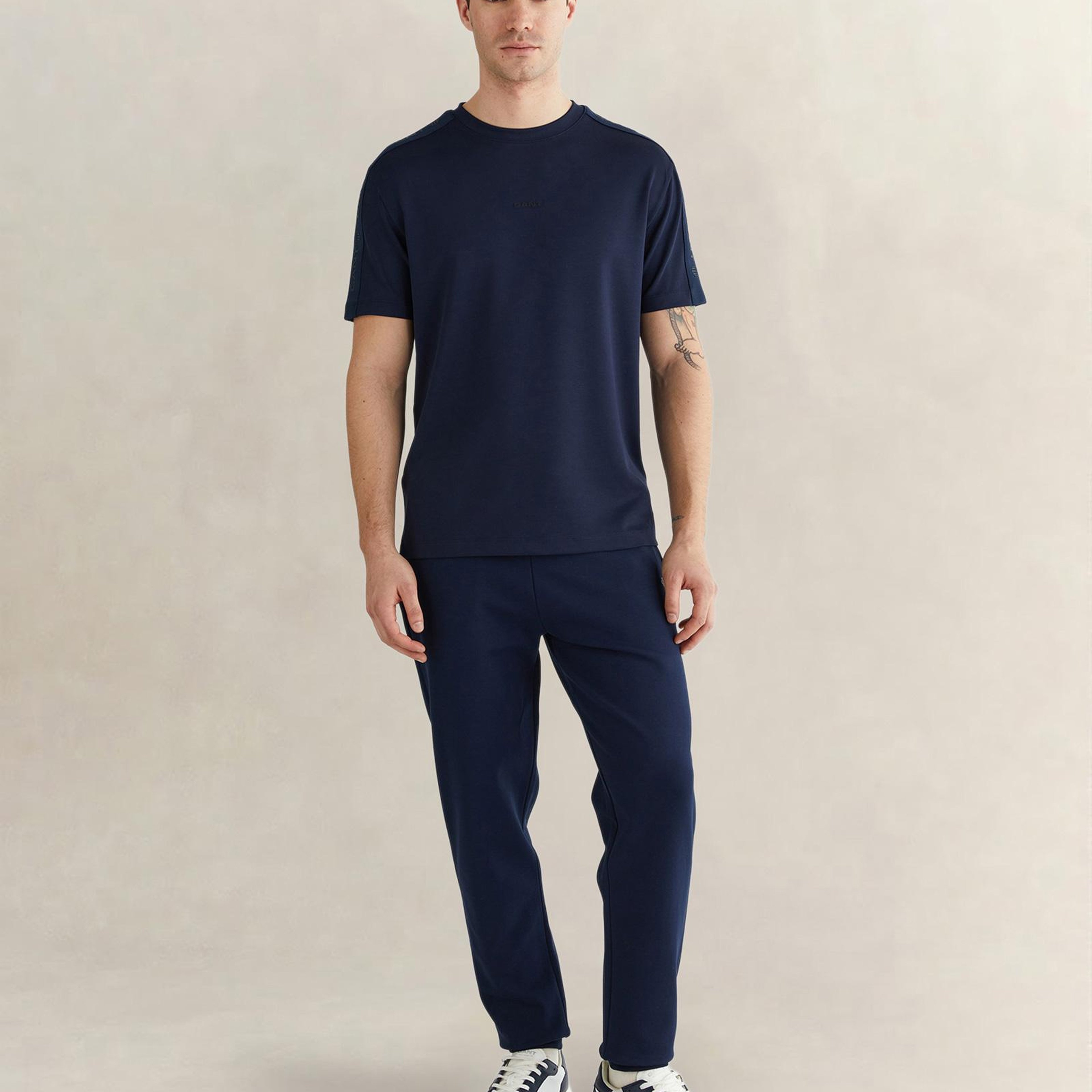 GANT Erkek Lacivert Kısa Kollu T-Shirt