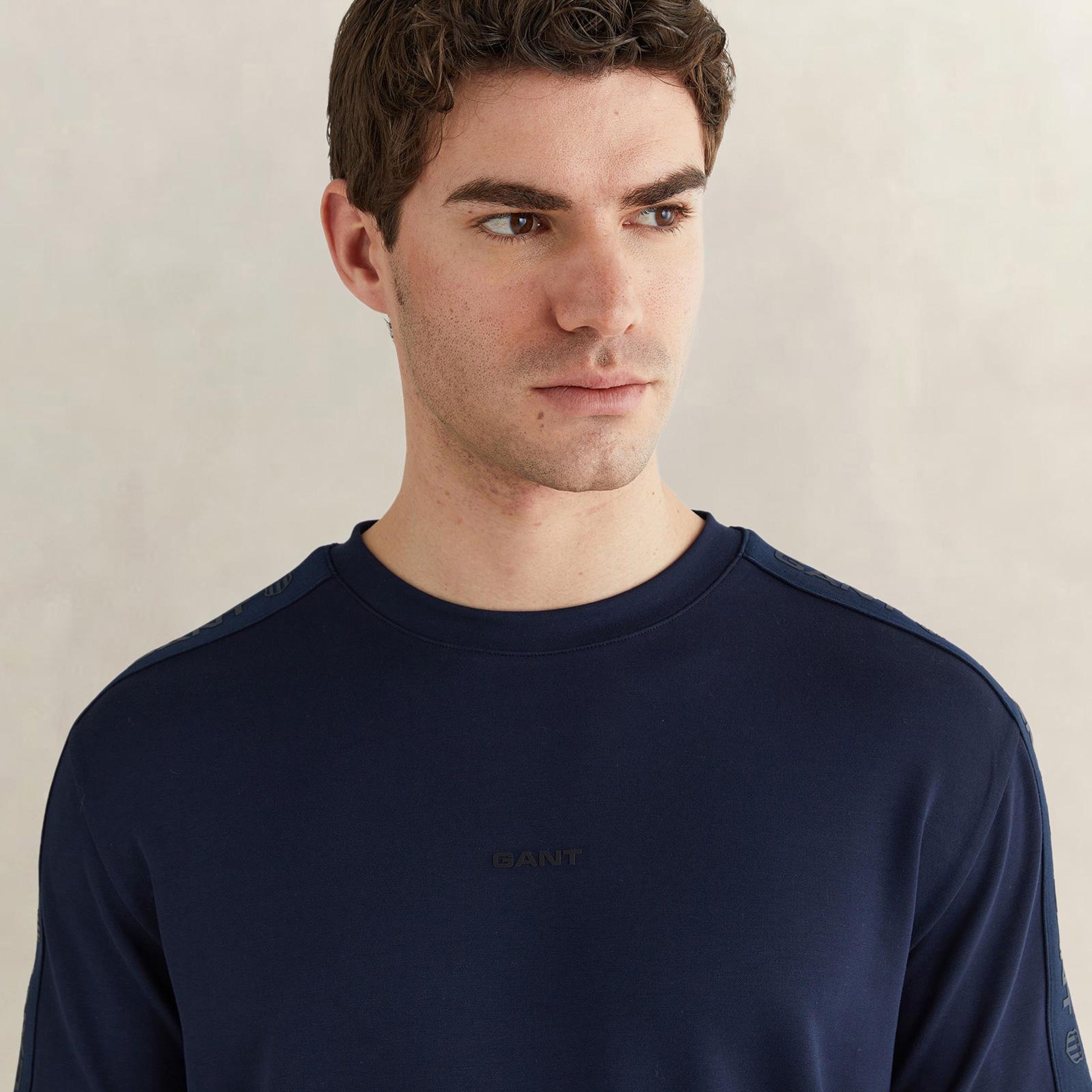 GANT Erkek Lacivert Kısa Kollu T-Shirt