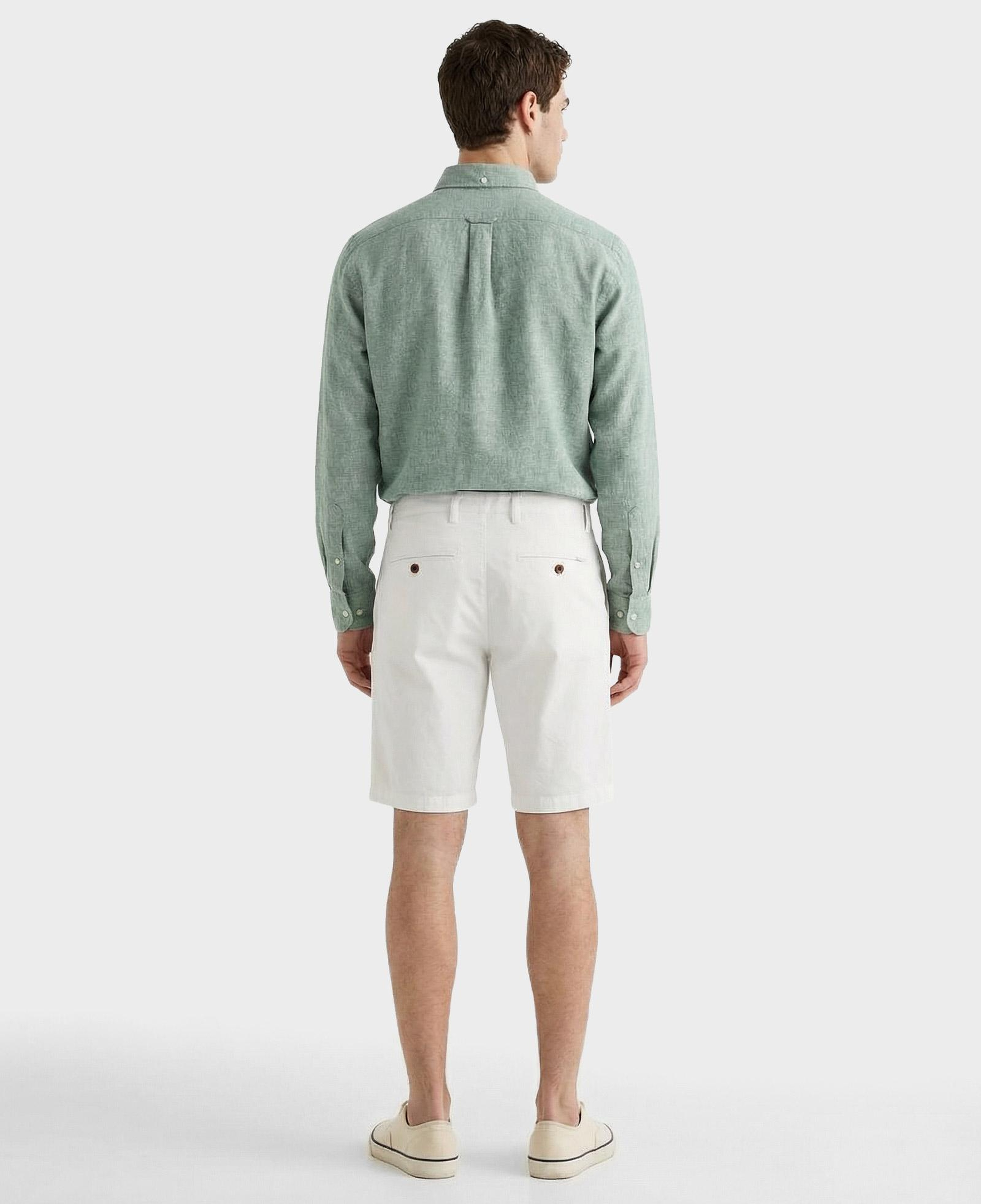 GANT Erkek Beyaz Relaxed Fit Chino Şort