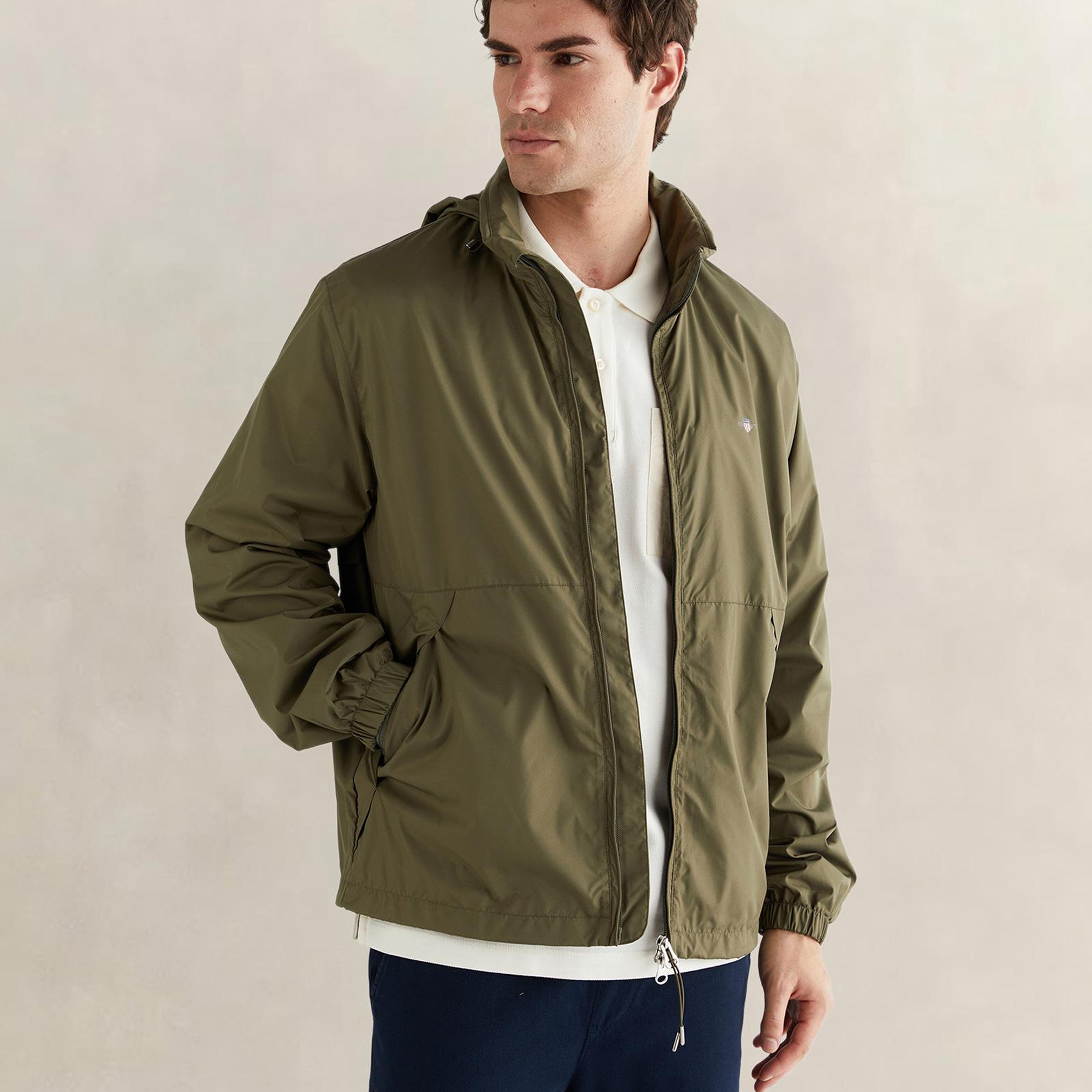 GANT Erkek Yeşil Regular Fit Kapüşonlu Rüzgarlık
