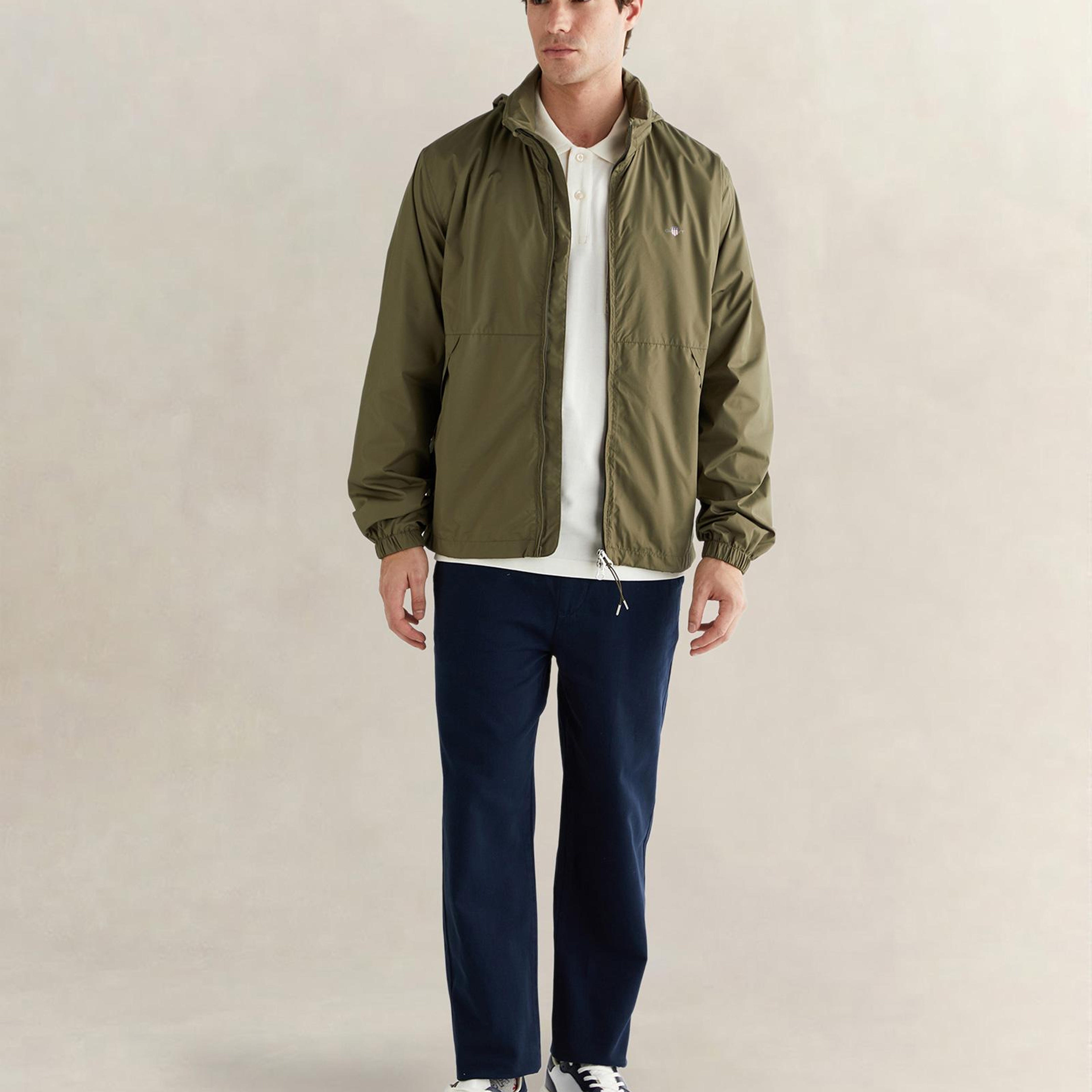 GANT Erkek Yeşil Regular Fit Kapüşonlu Rüzgarlık