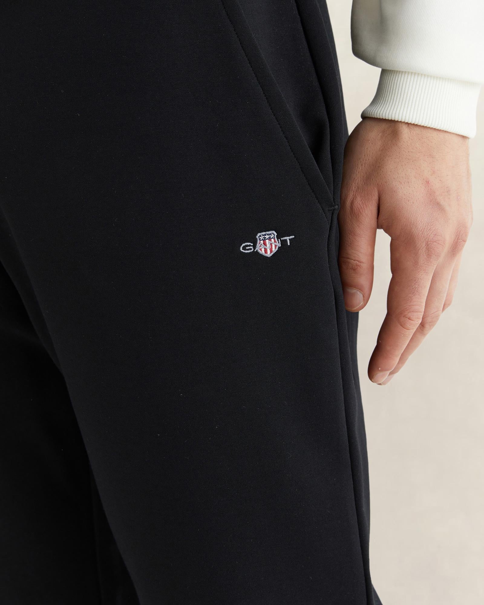 GANT Erkek Siyah Regular Fit Logolu Eşofman Altı