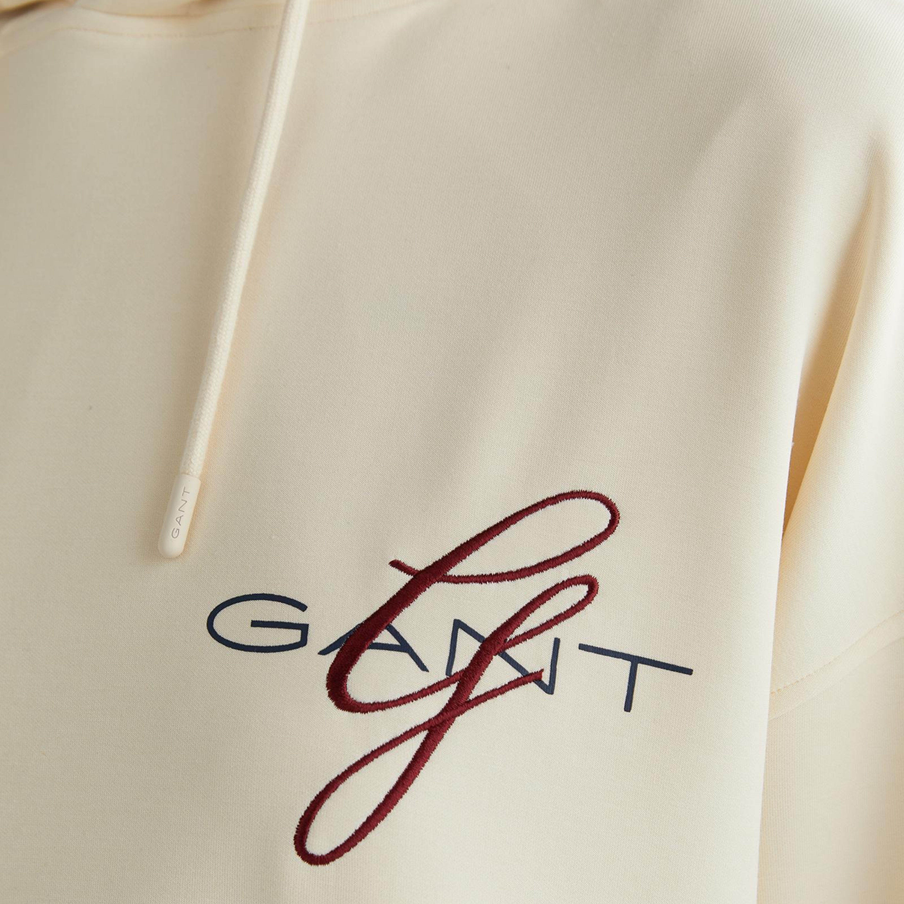 GANT Kadın Krem Oversize Fit Kapüşonlu Logolu Sweatshirt