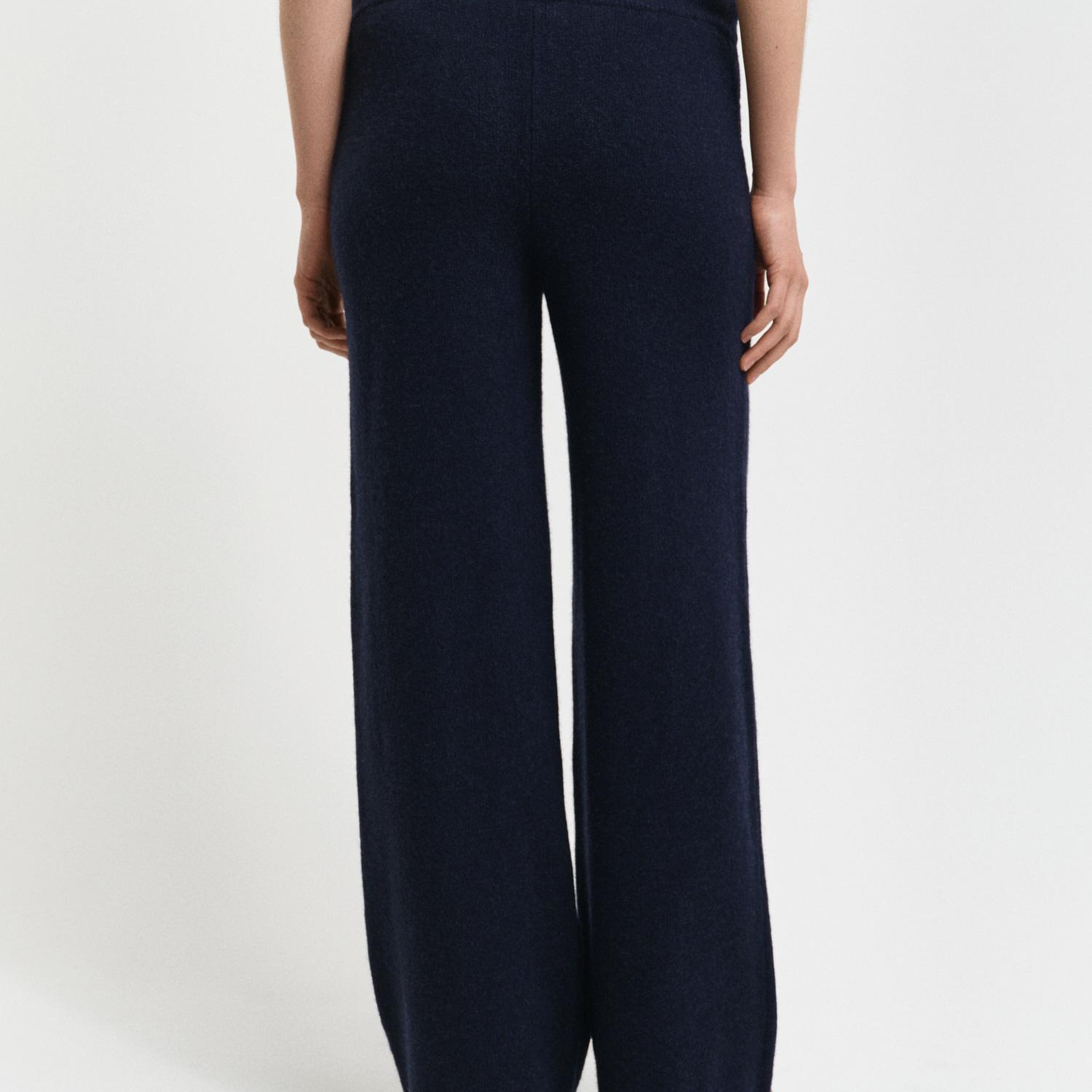 GANT Kadın Lacivert Regular Fit Pantolon