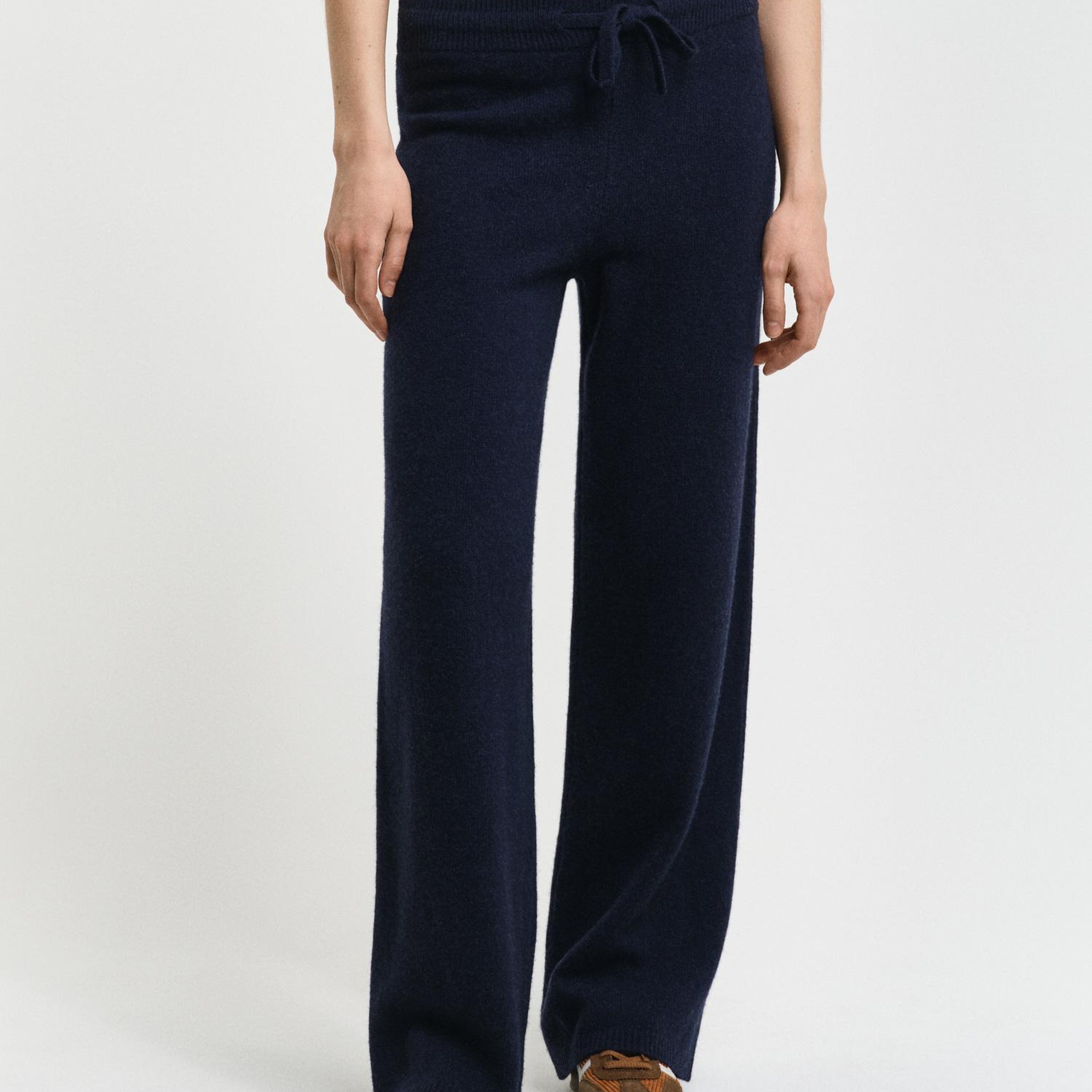 GANT Kadın Lacivert Regular Fit Pantolon