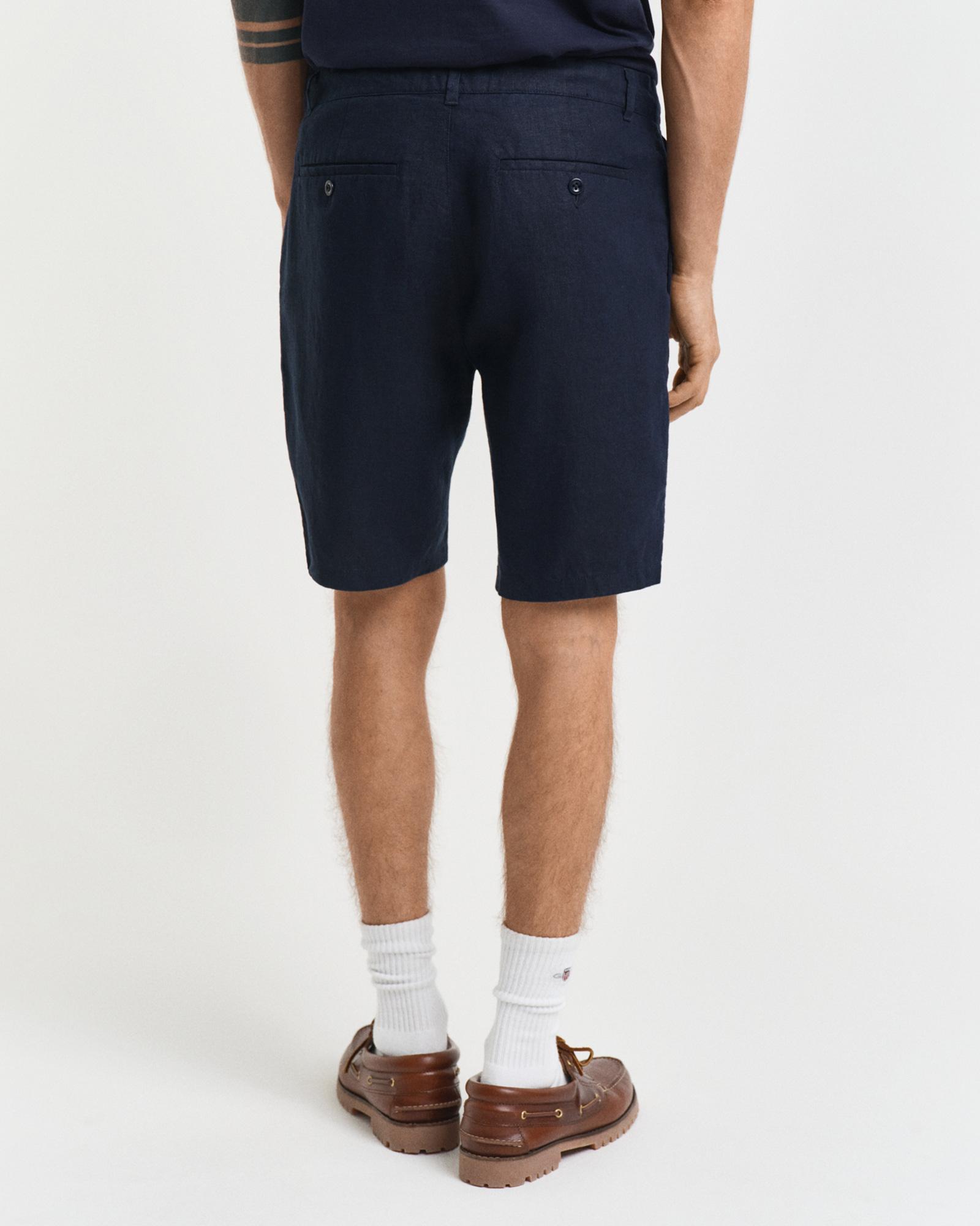 GANT Erkek Lacivert Relaxed Fit Şort