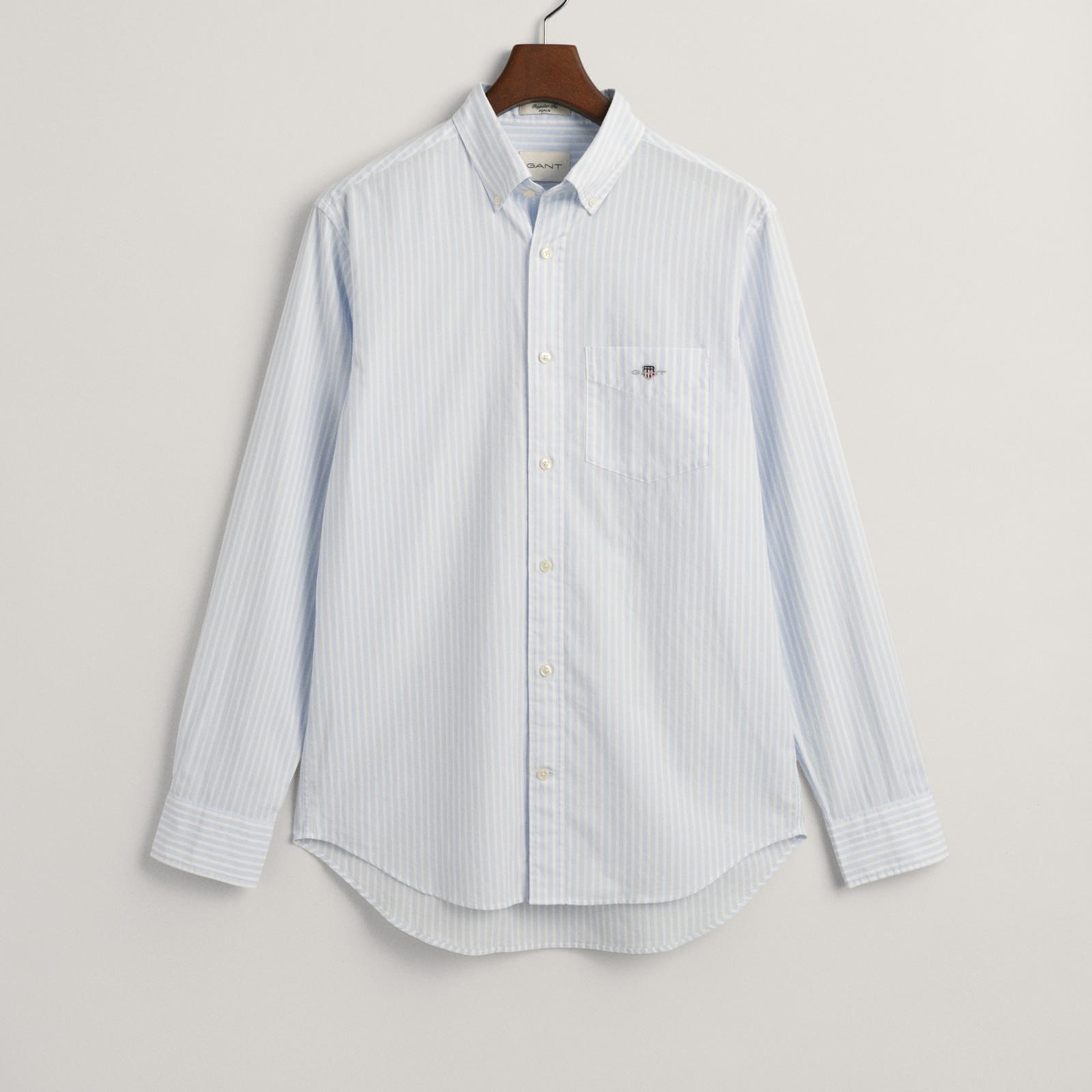 GANT Erkek Mavi Regular Fit Düğmeli Yaka Çizgili Poplin Gömlek