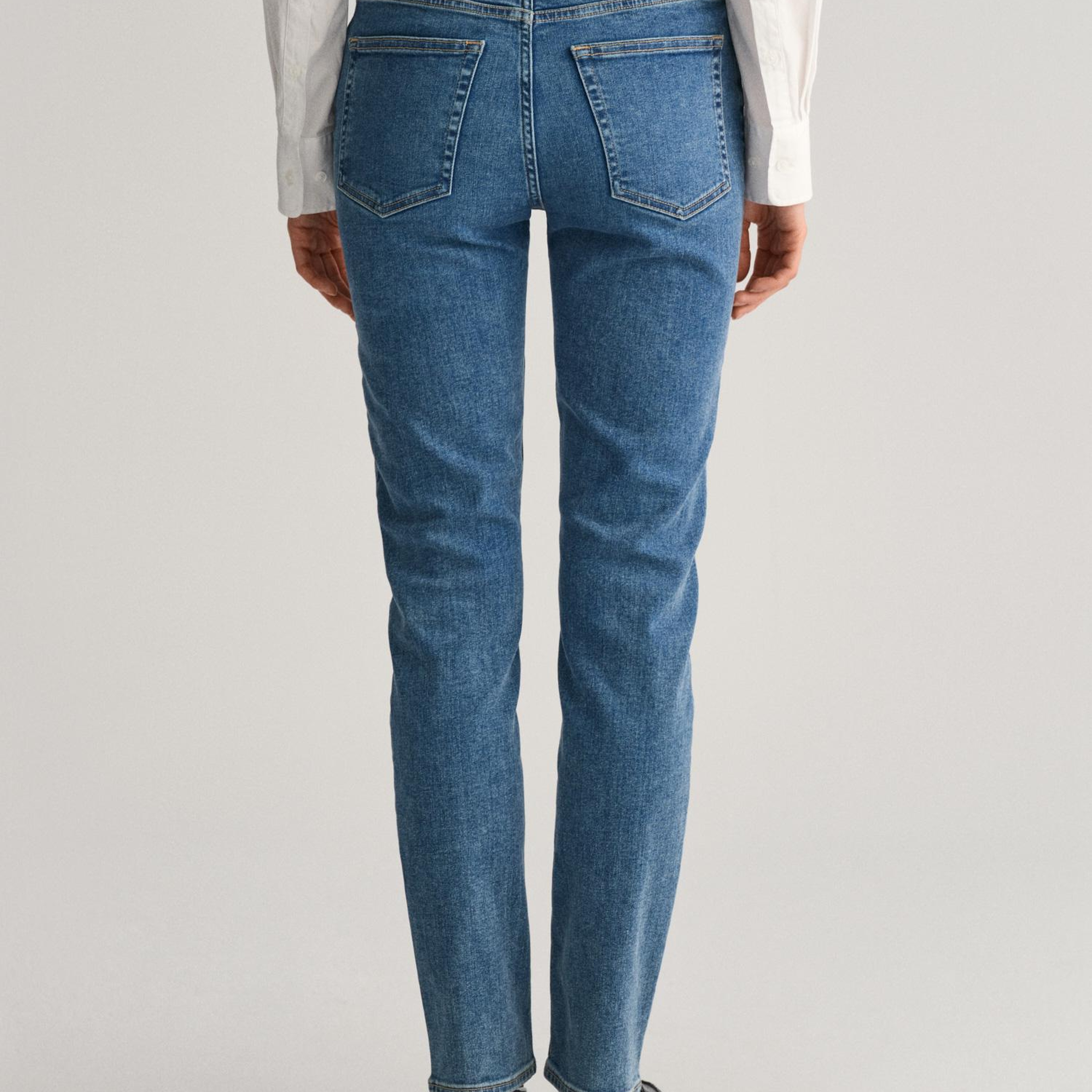 GANT Kadın Mavi Slim Fit Jean Pantolon