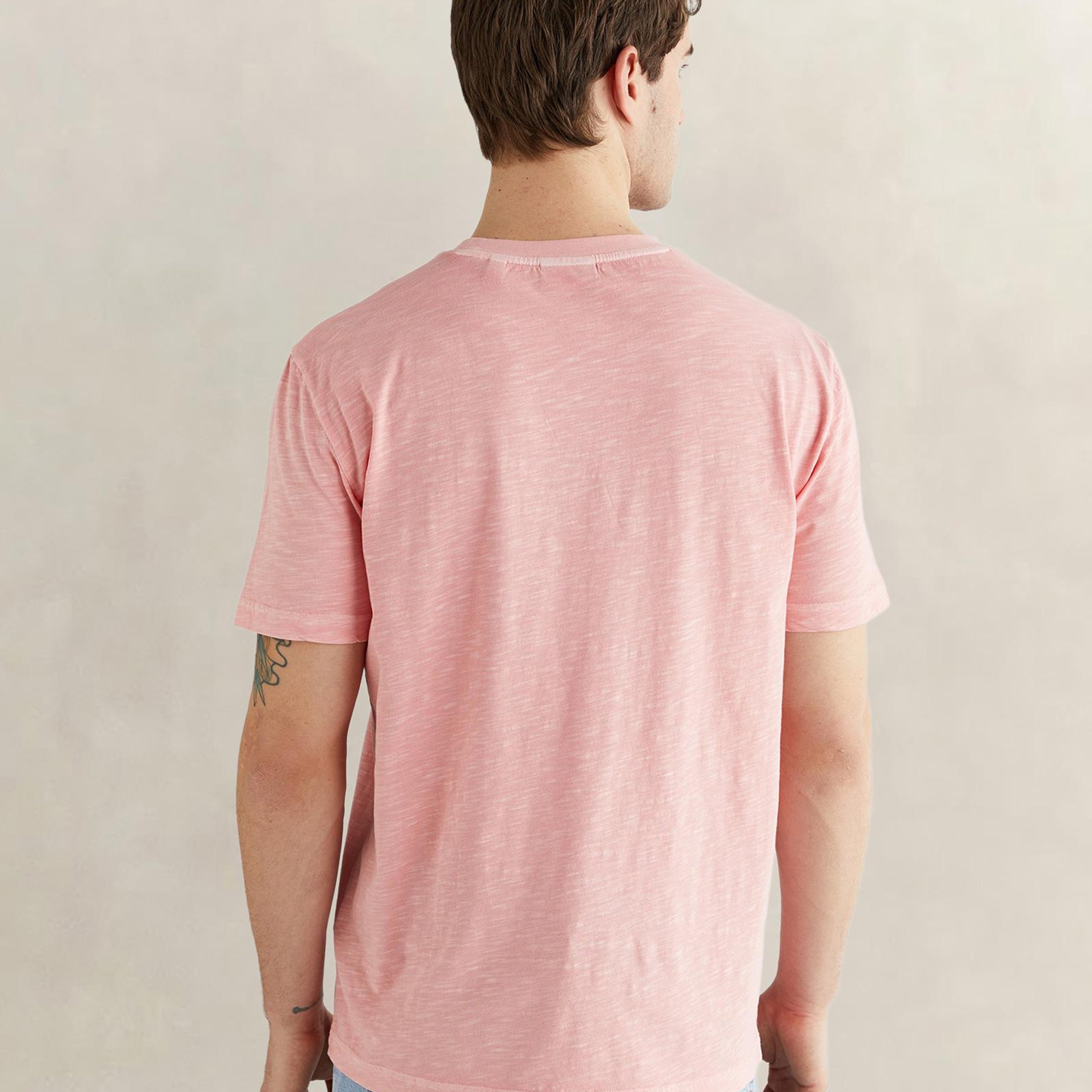 GANT Erkek Pembe Bisiklet Yaka Regular Fit T-Shirt