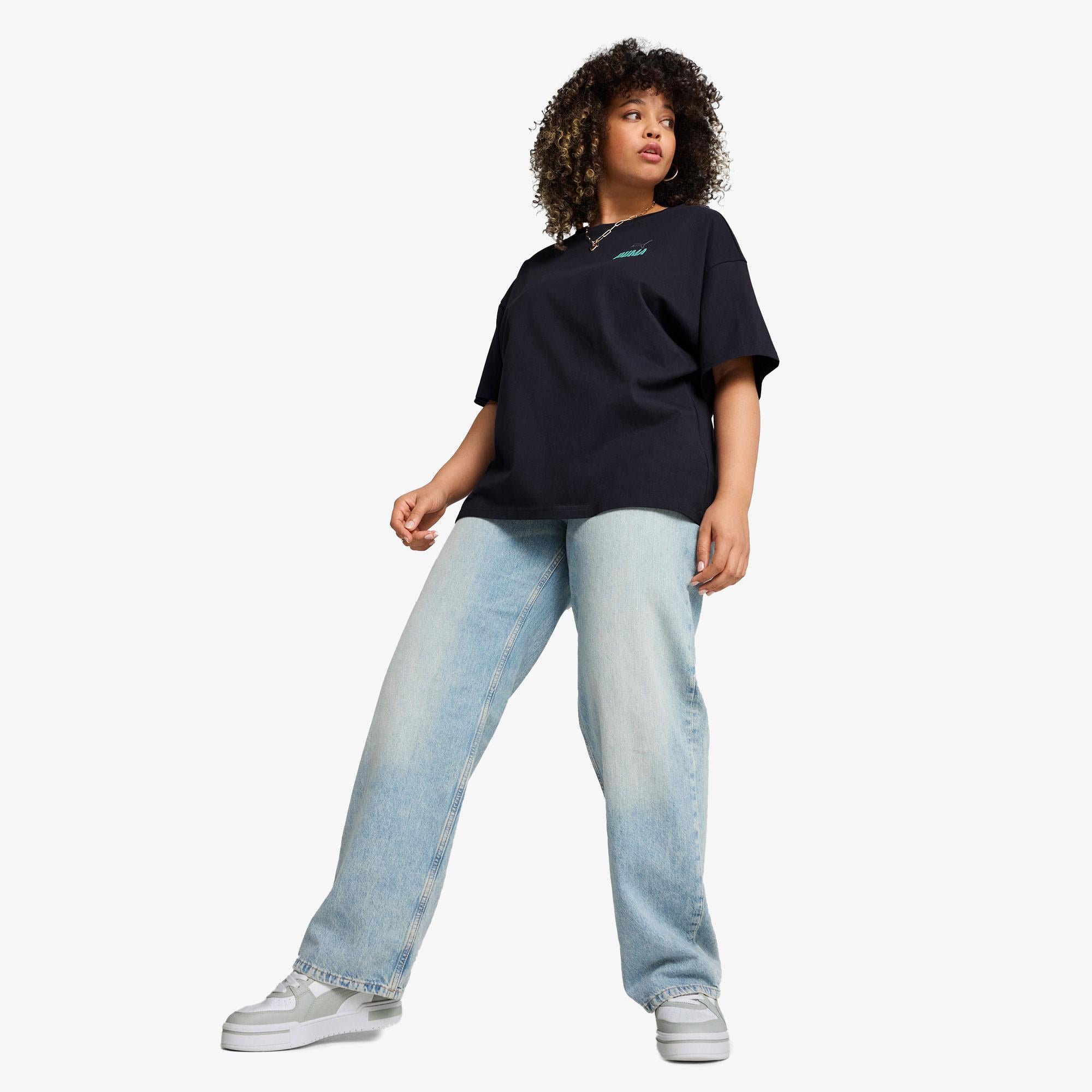 Puma Wardrobe Ess Graphic Kadın Lacivert T-Shirt