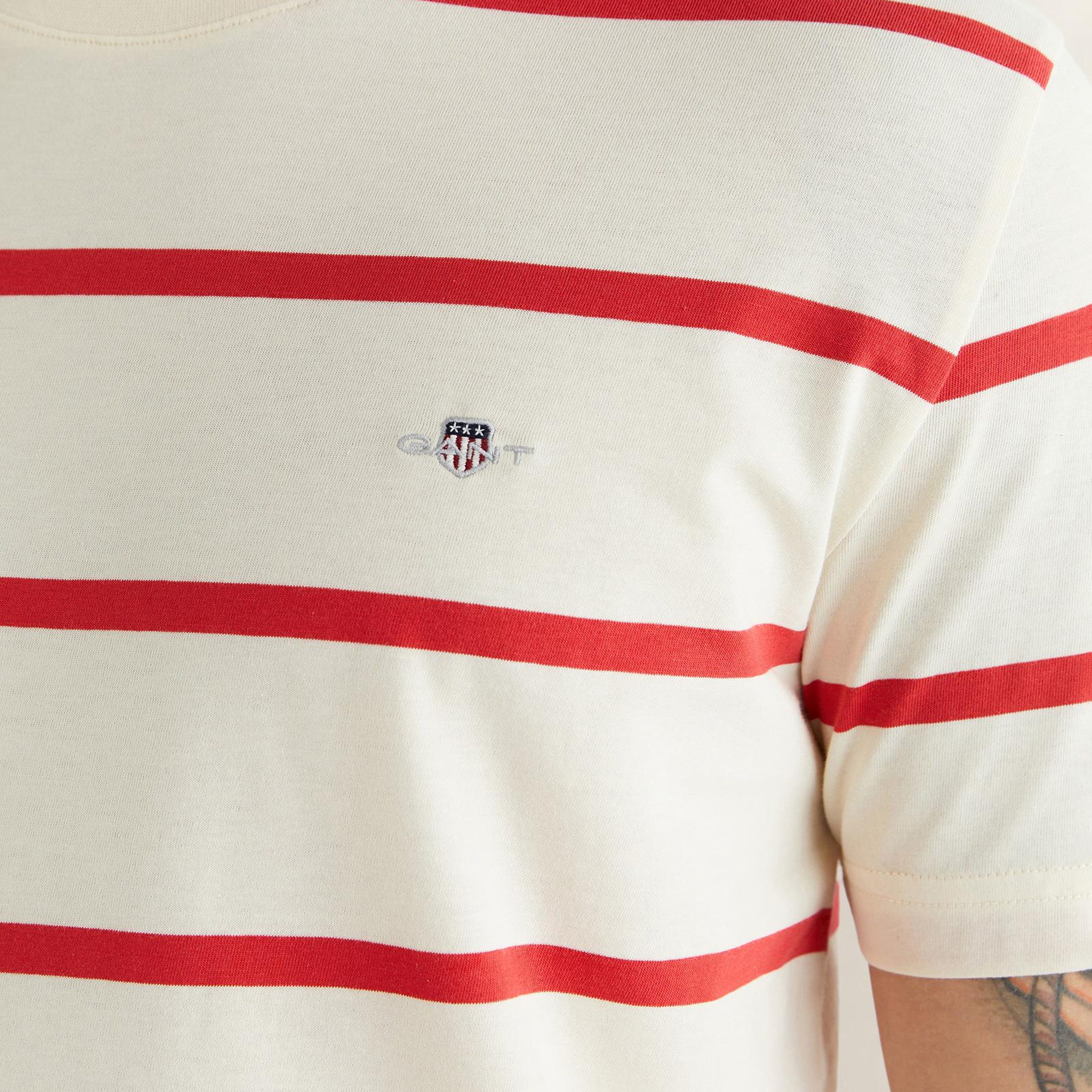 GANT Erkek Krem Renk Bloklu Kısa Kollu Logolu T-Shirt