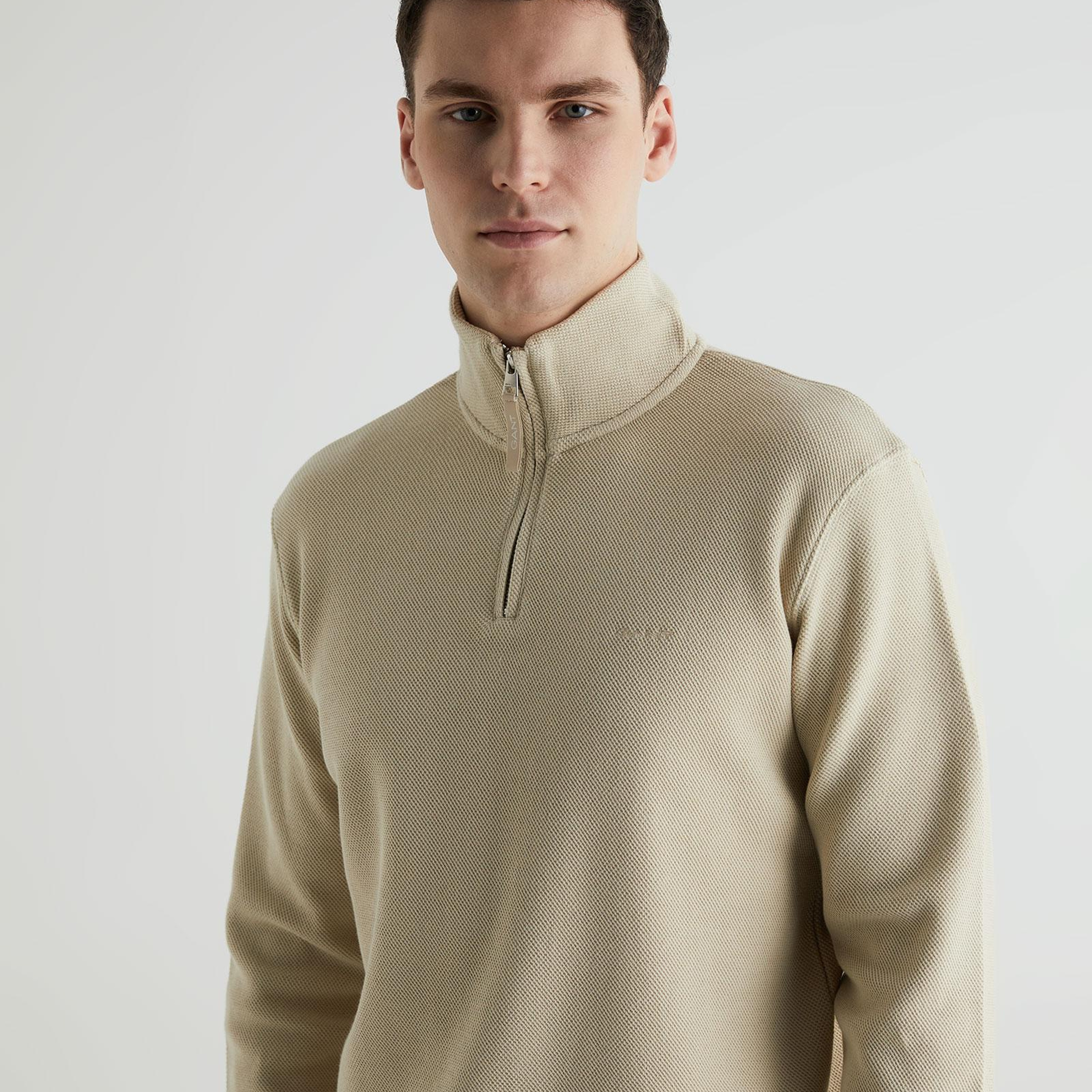 GANT Erkek Bej Regular Fit Yarım Fermuarlı Sweatshirt