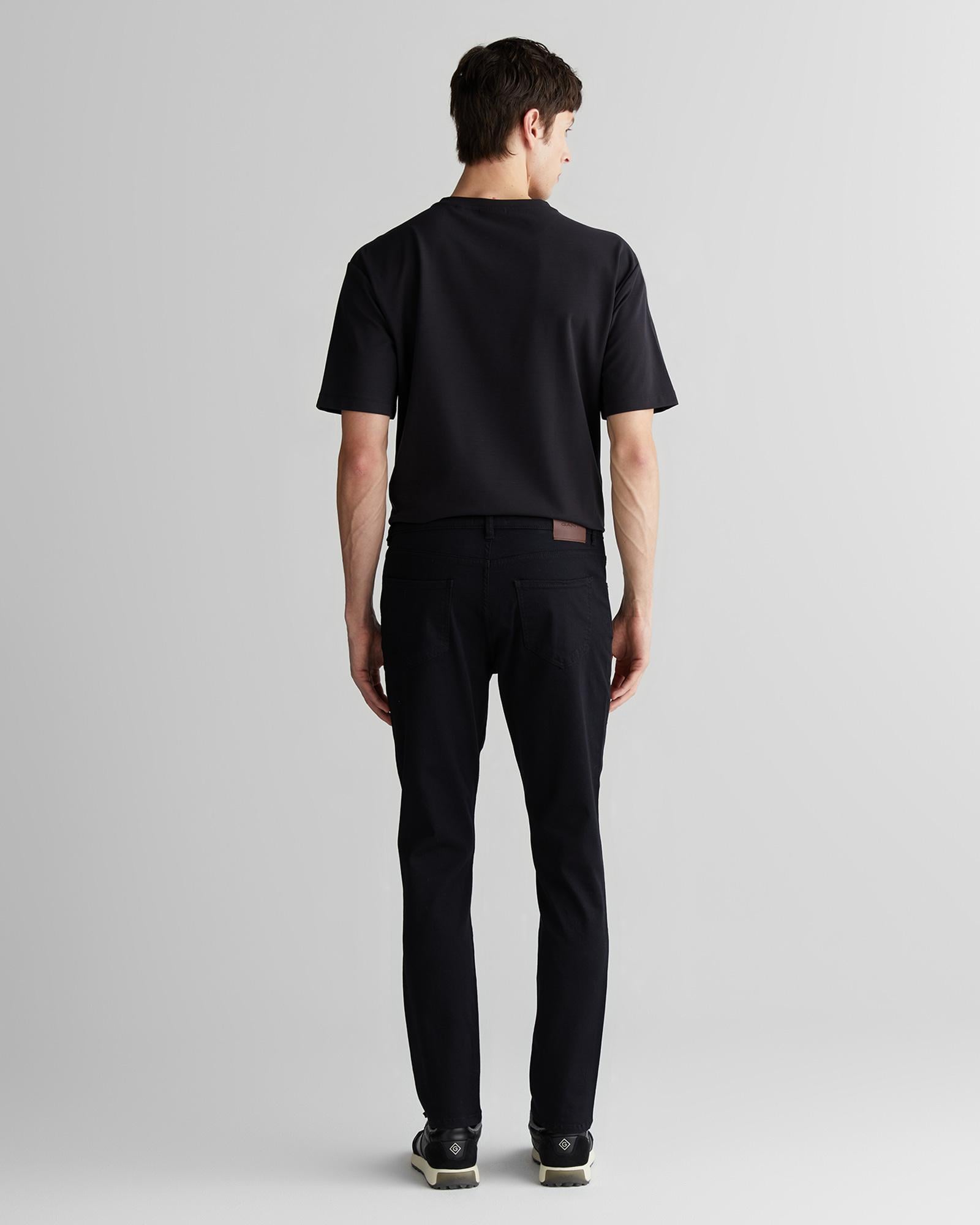 GANT Erkek Siyah Slim Fit Pantolon