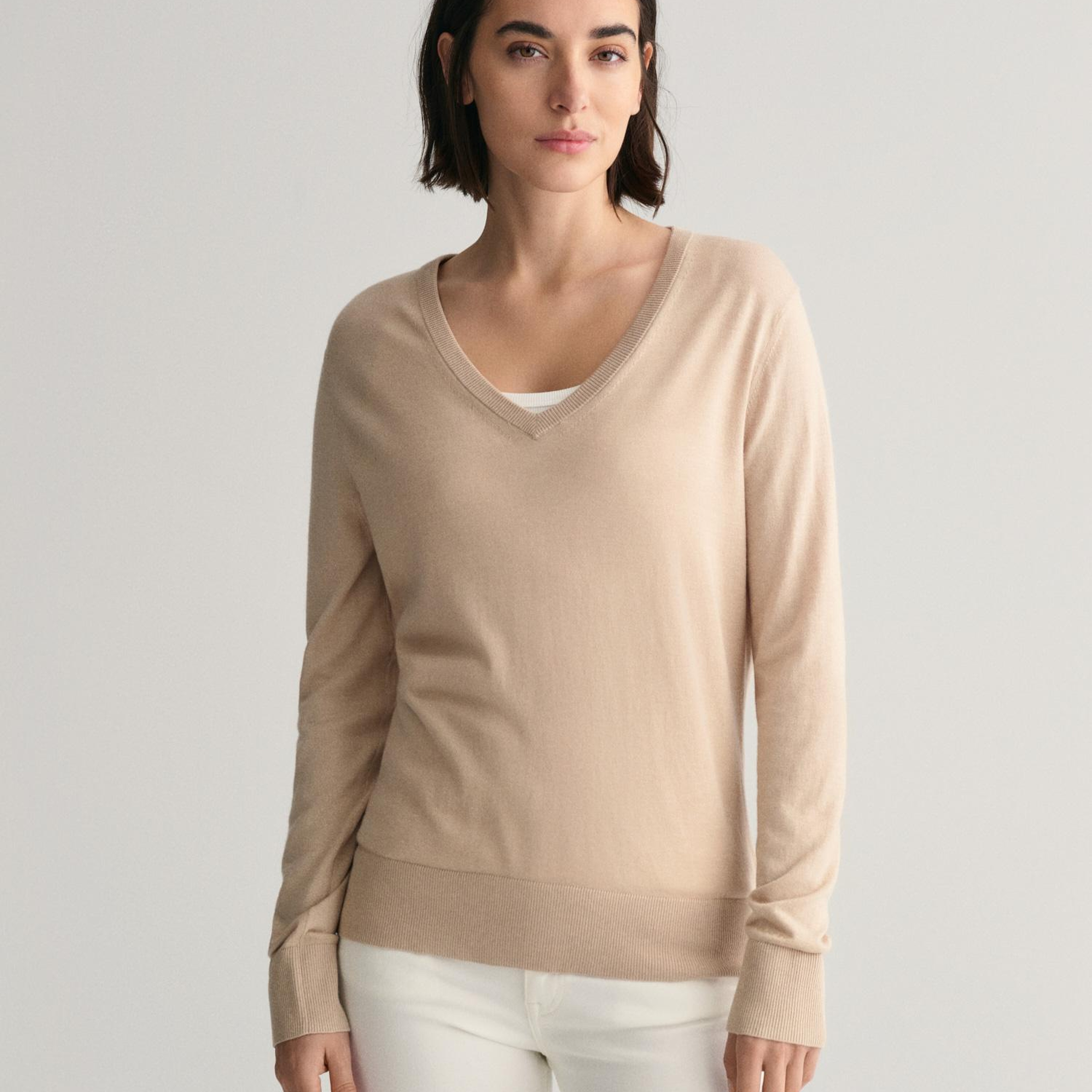 GANT Kadın Bej Regular Fit V Yaka Kazak