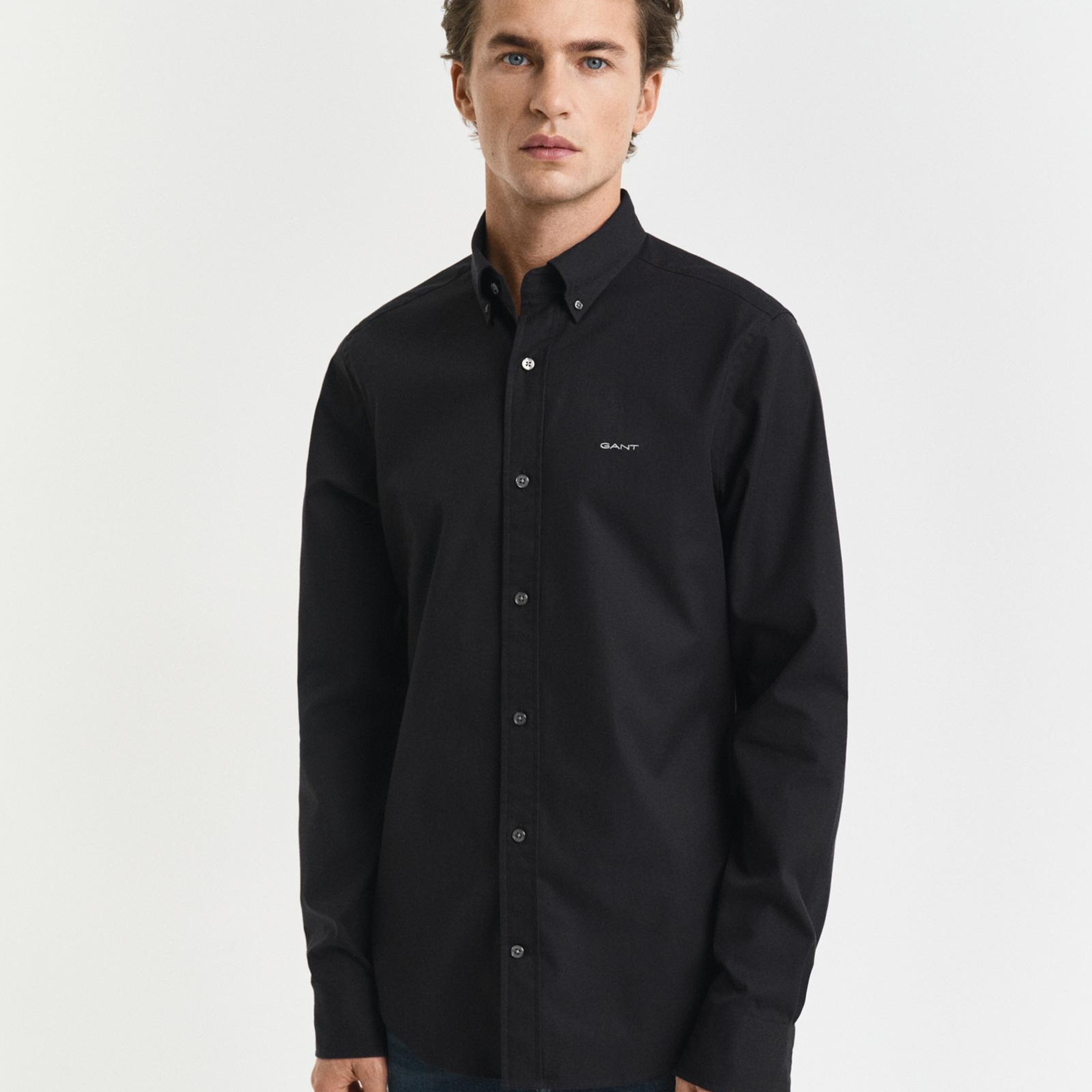 GANT Erkek Siyah Slim Fit Düğmeli Yaka Oxford Gömlek