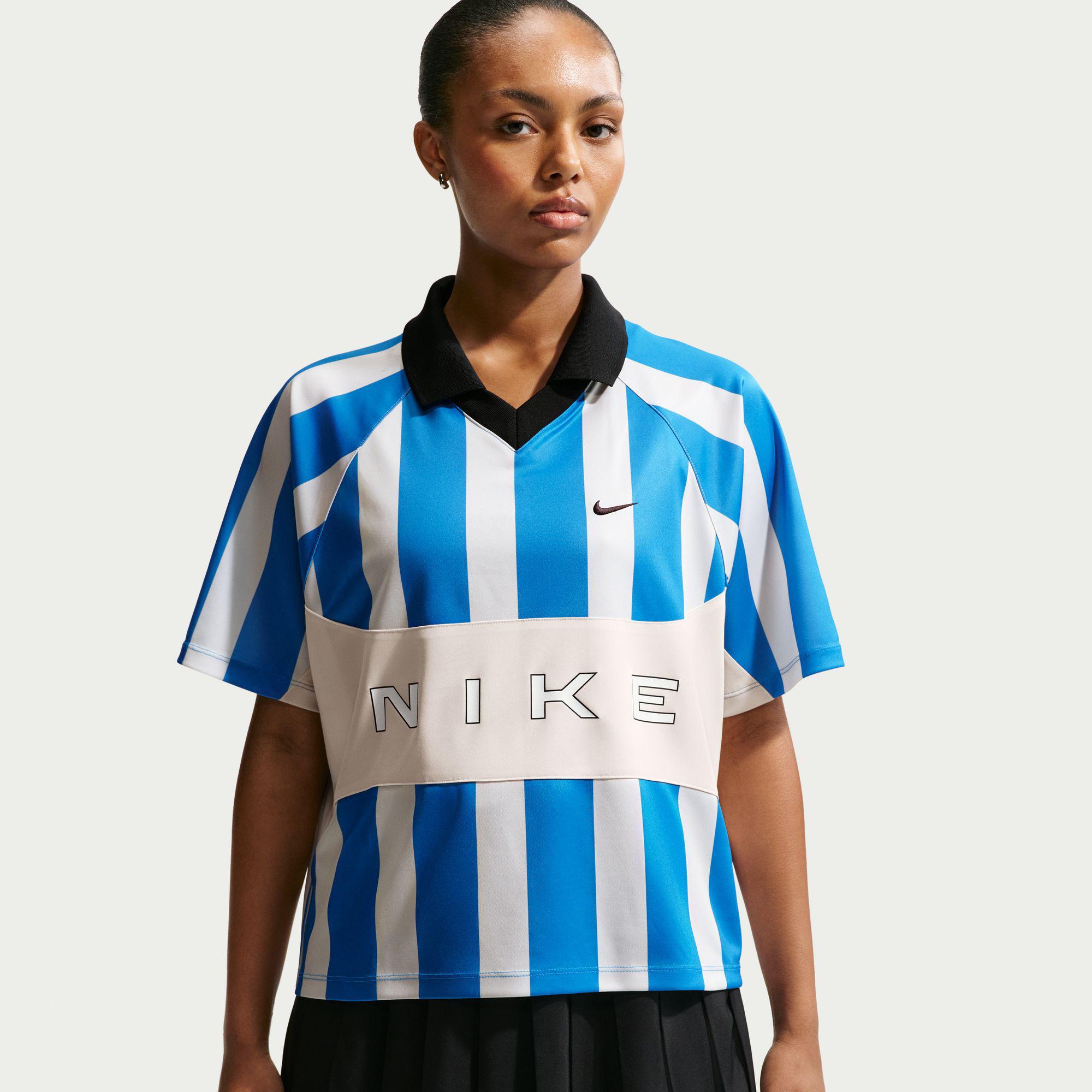 Nike Sportswear Kadın Mavi T-Shirt