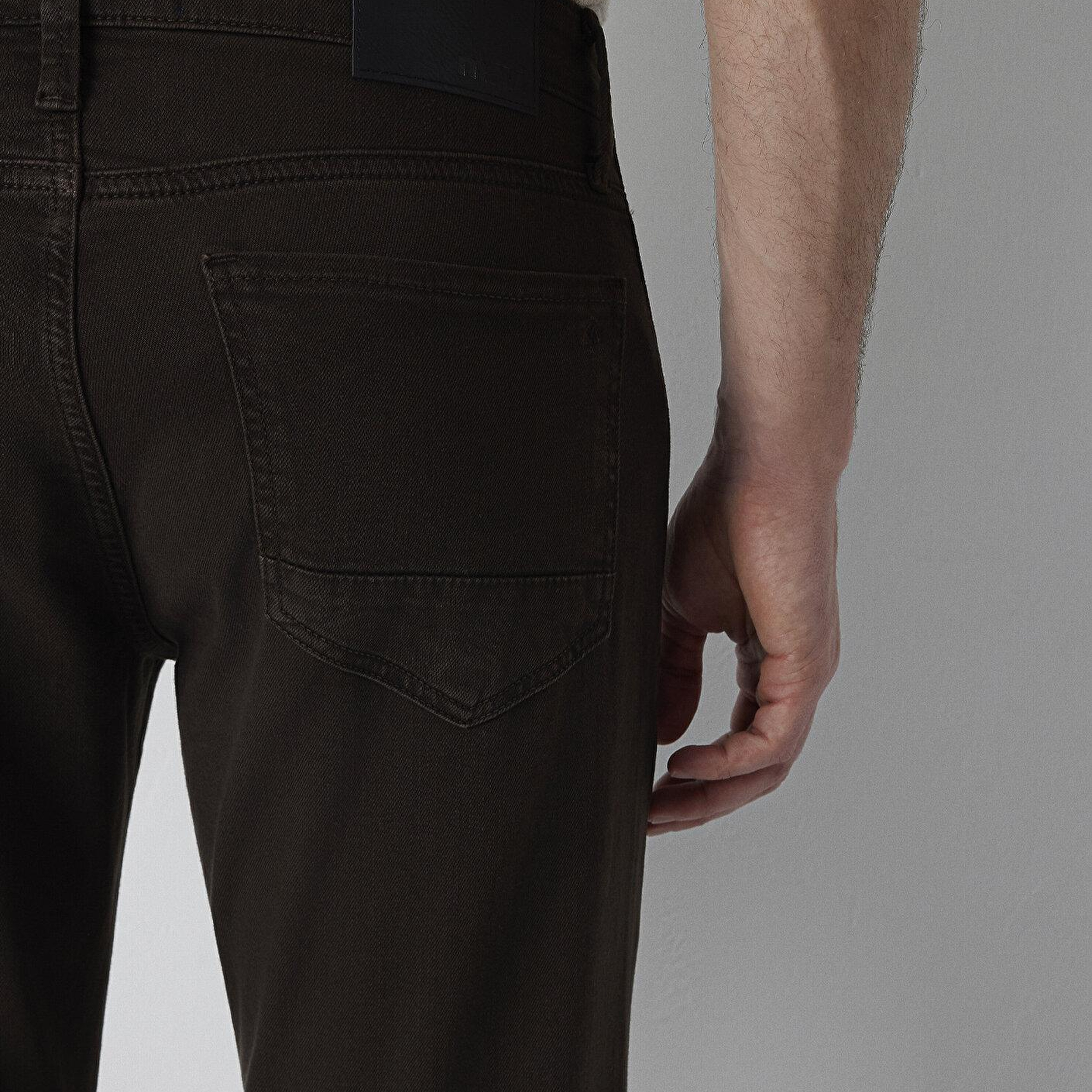 Mavi Hunter Kahverengi Gabardin Pantolon 00202A4173
