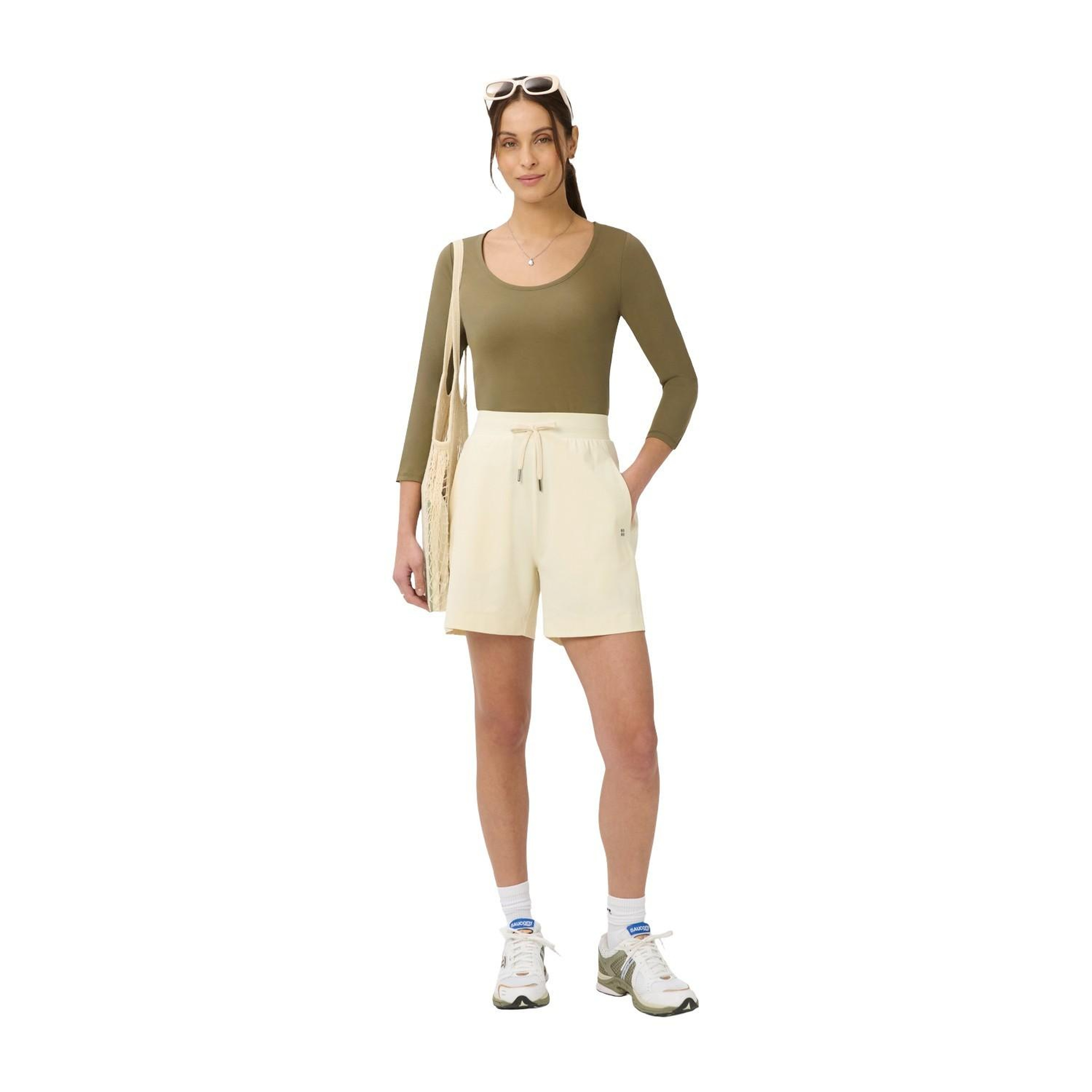 Sweaty Betty Explorer 55 Short Kadın Bej Şort