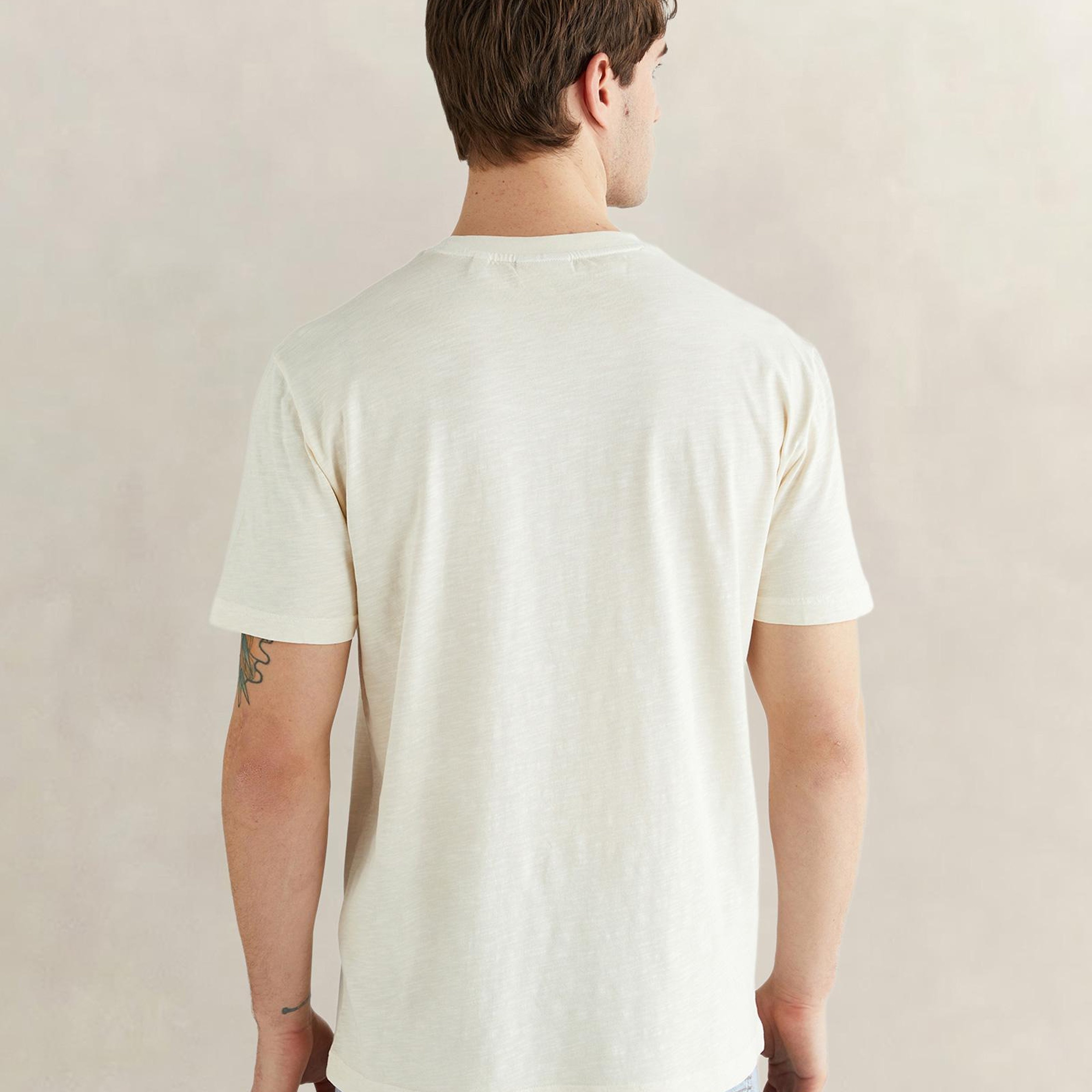 GANT Erkek Bej Kısa Kollu T-Shirt