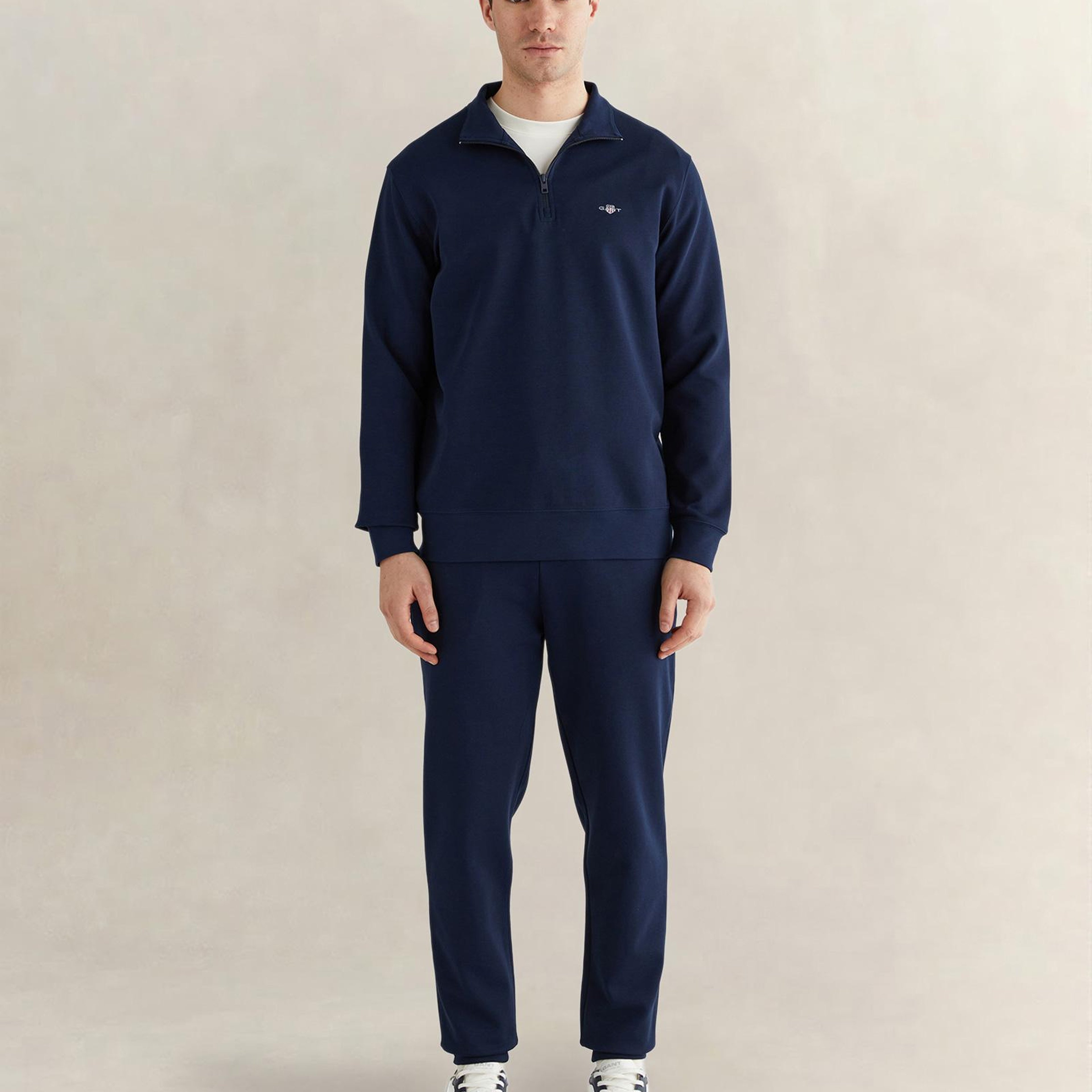 GANT Erkek Lacivert Relaxed Fit Yarım Fermuarlı Logolu Sweatshirt