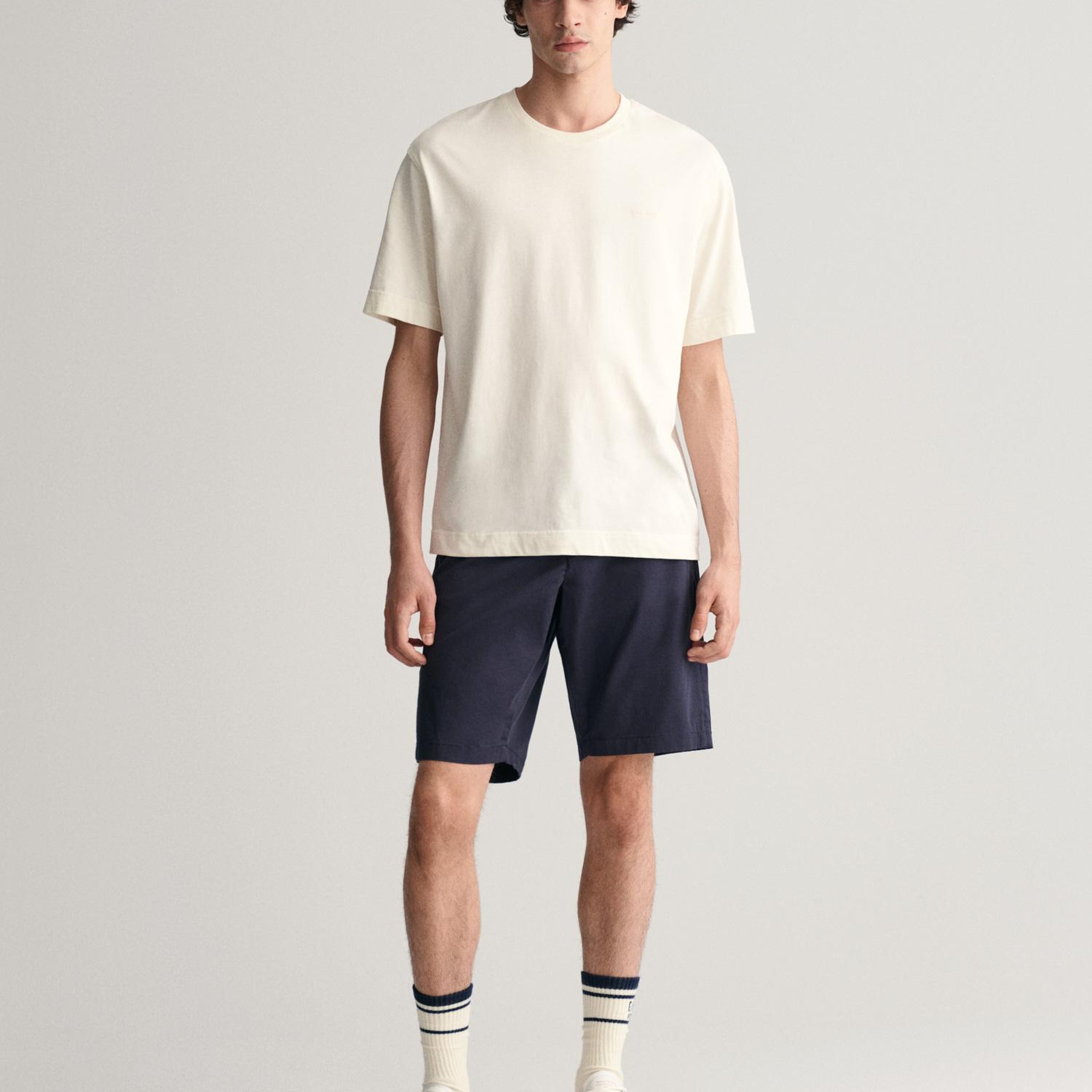 GANT Erkek Lacivert Relaxed Fit Chino Şort